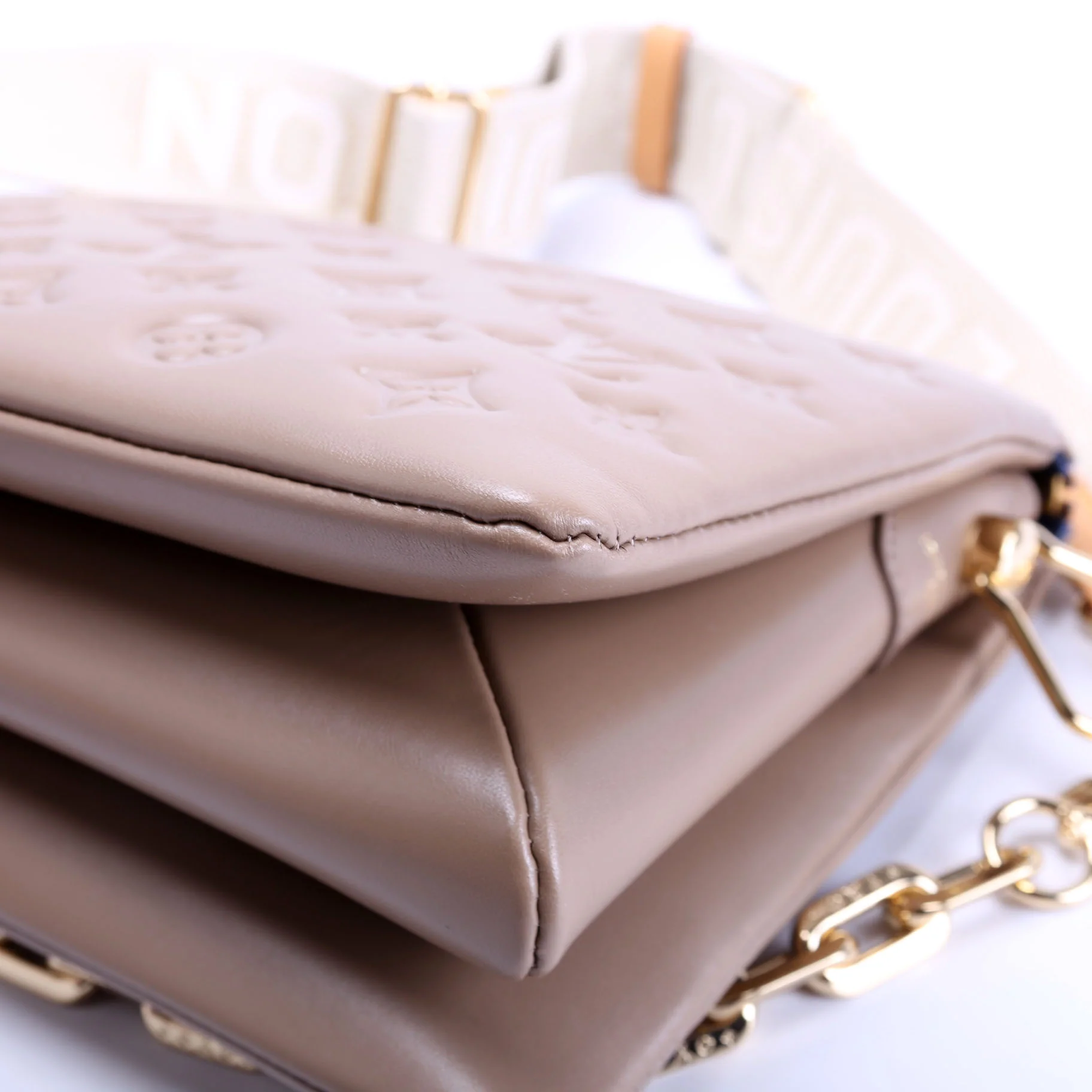 Coussin PM NV Lambskin Tan - Image 6