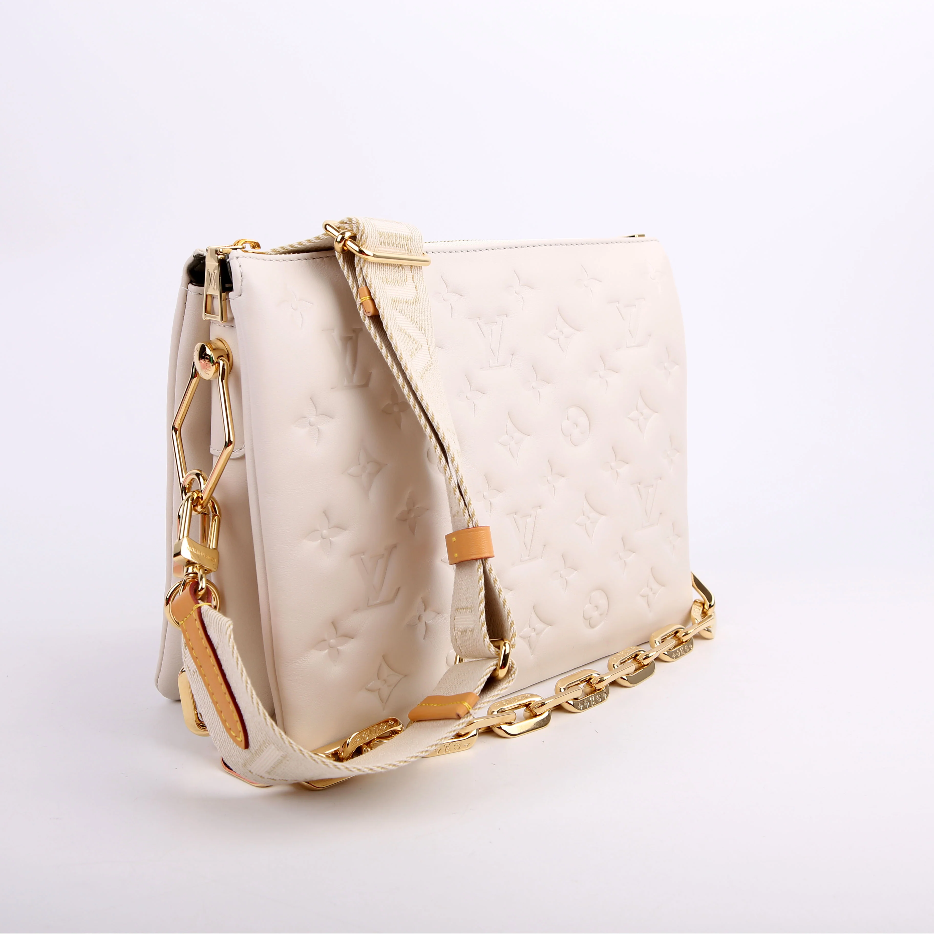 Coussin PM NV Lambskin White - Image 2