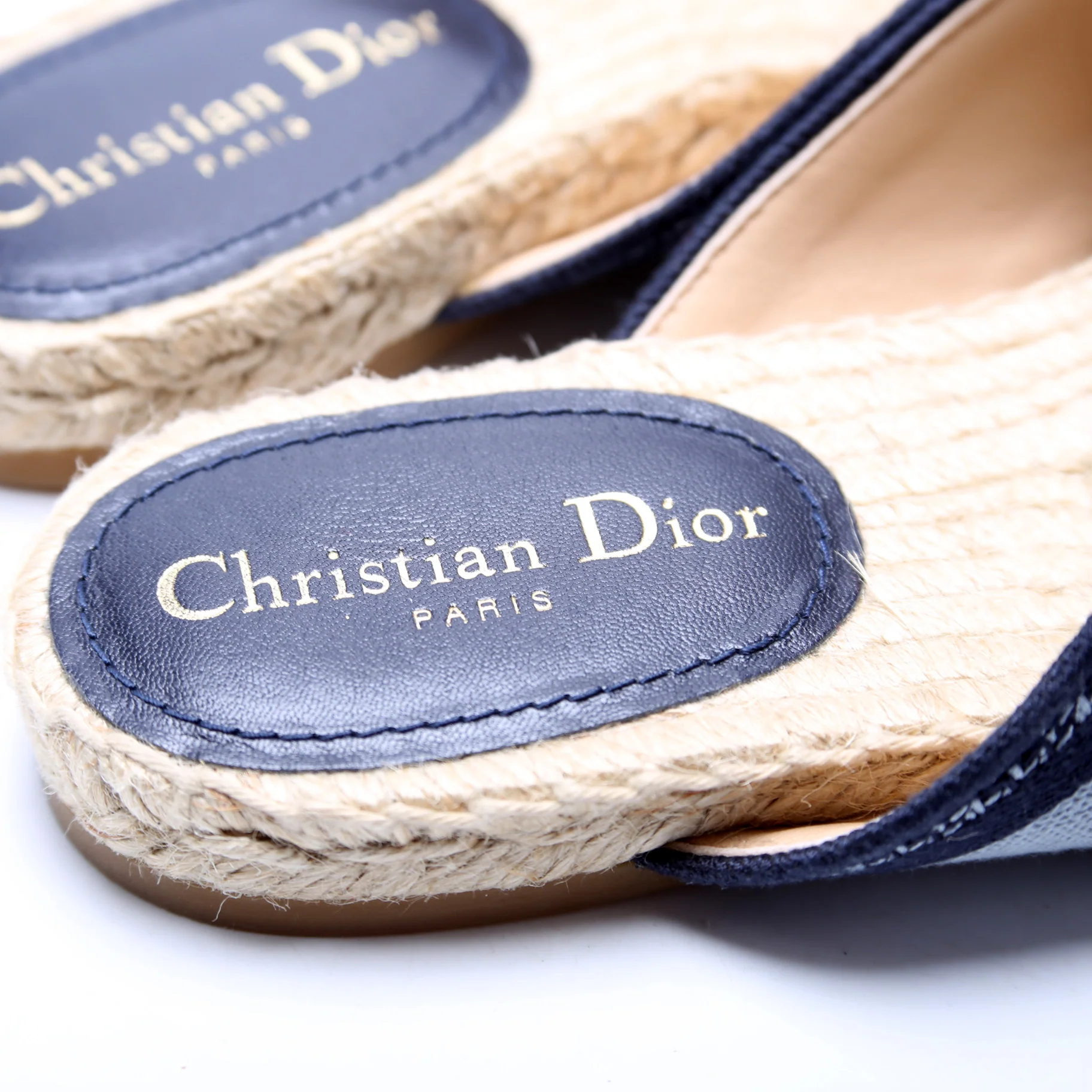 Criss Cross Logo Mules Size 38 - Image 5