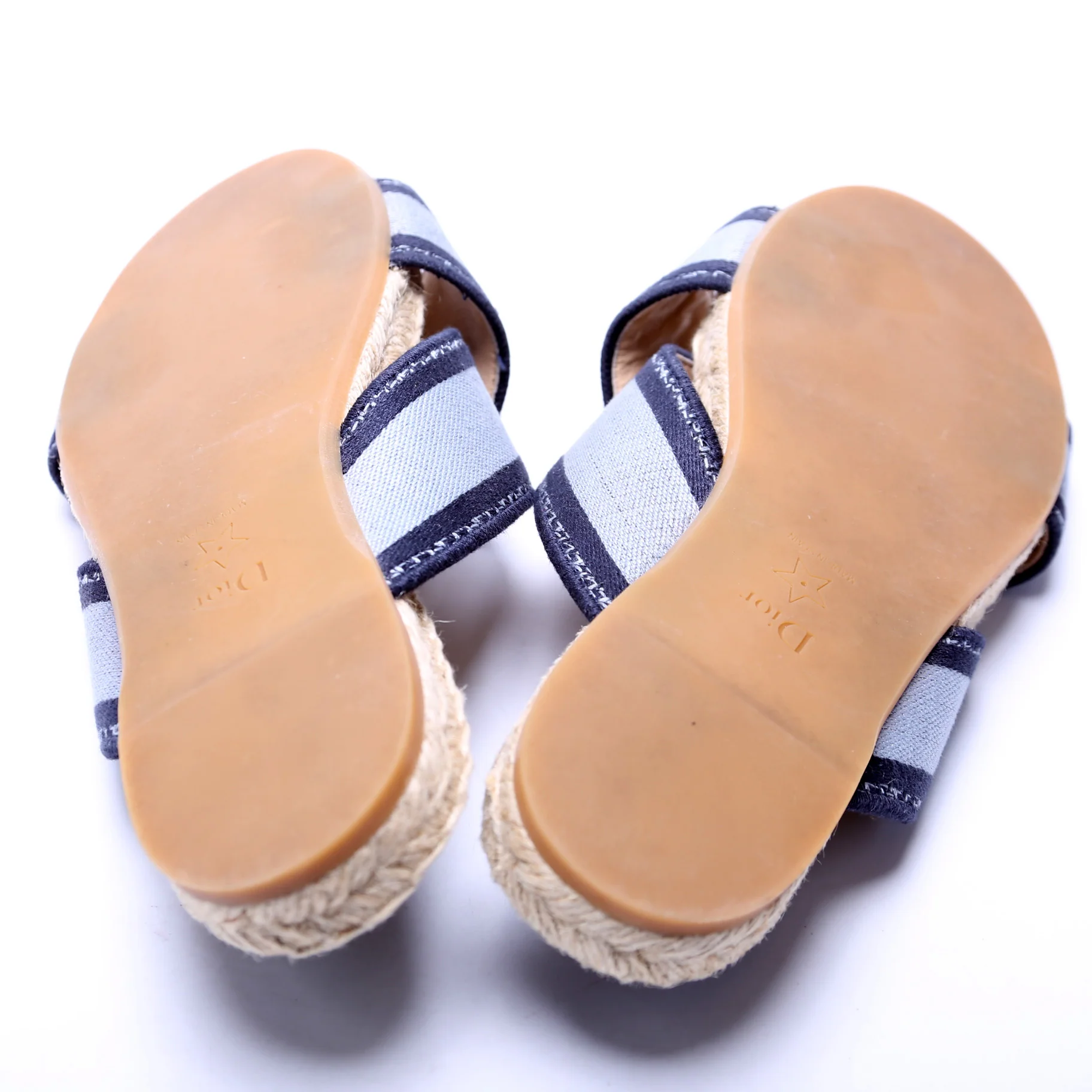 Criss Cross Logo Mules Size 38 - Image 6