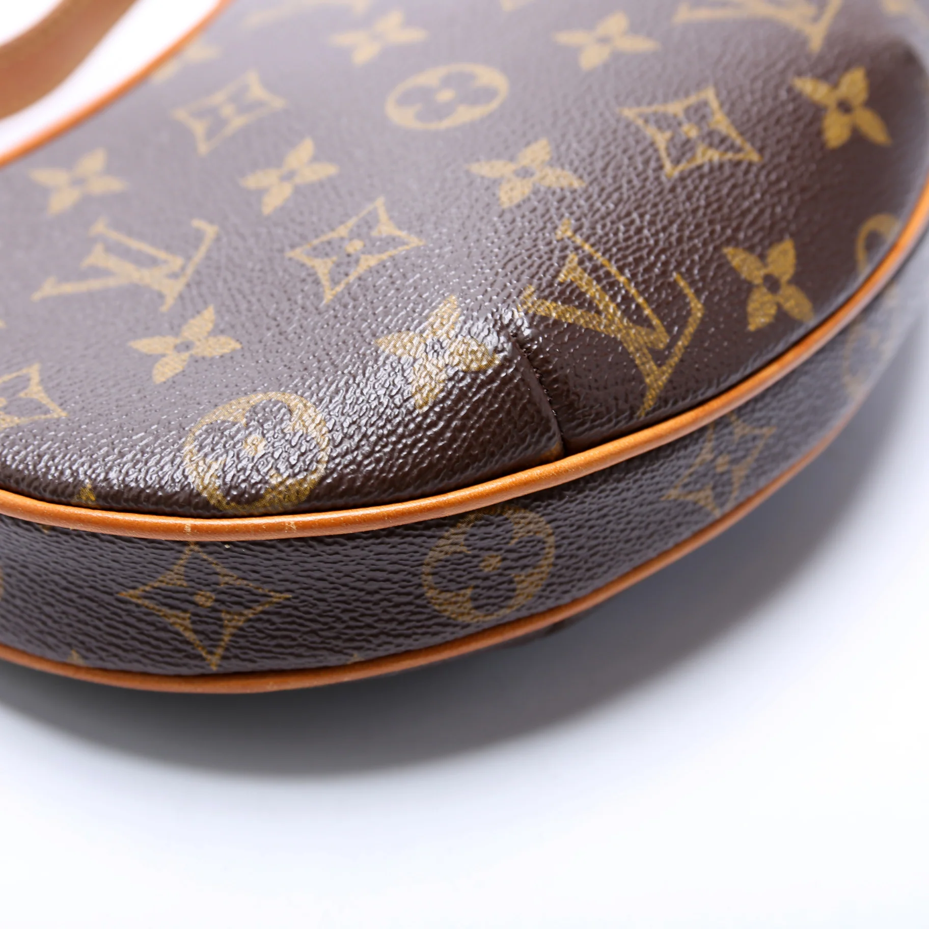 Croissant PM Monogram - Image 5
