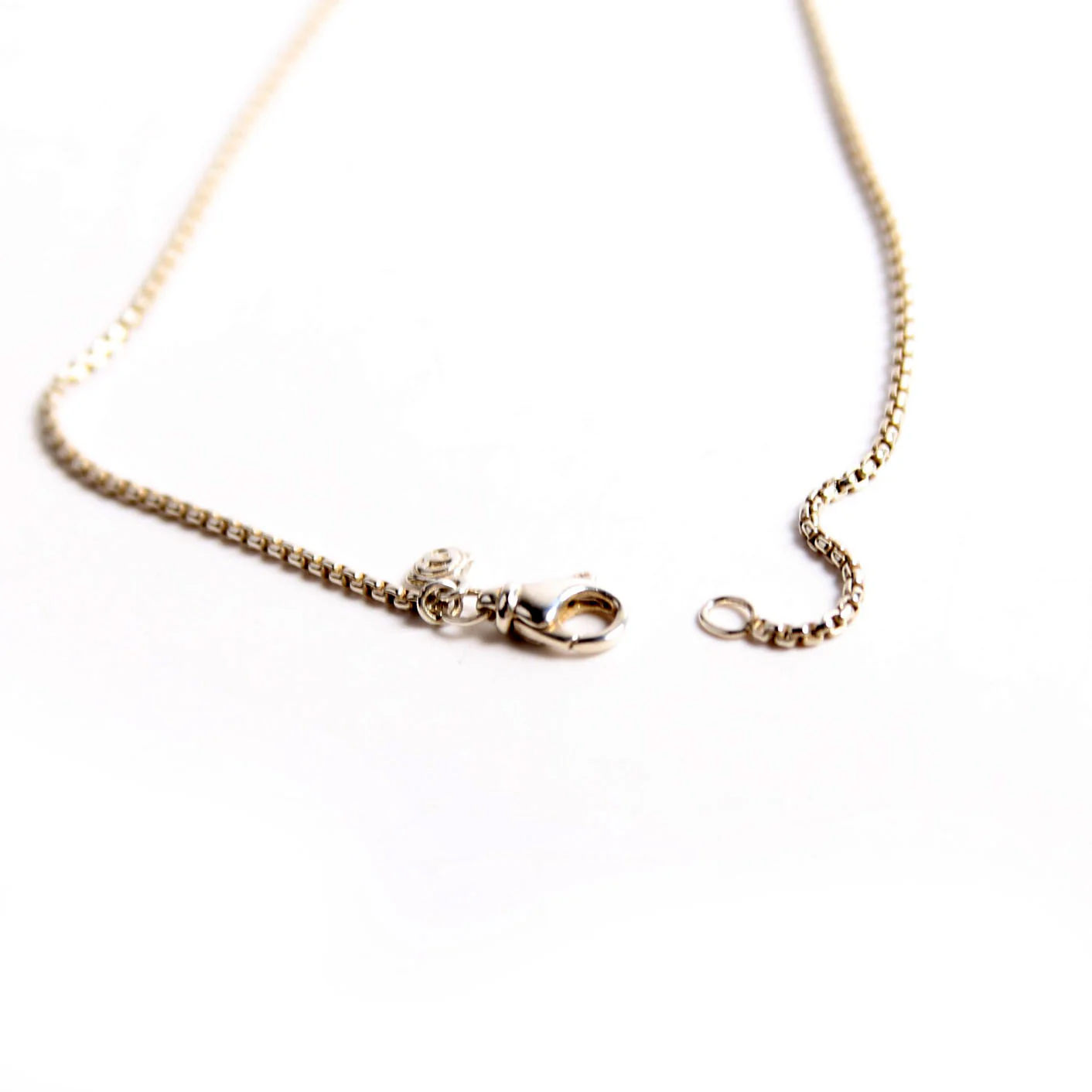 Cushion On Point Pendant Necklace 925/Topaz - Image 6