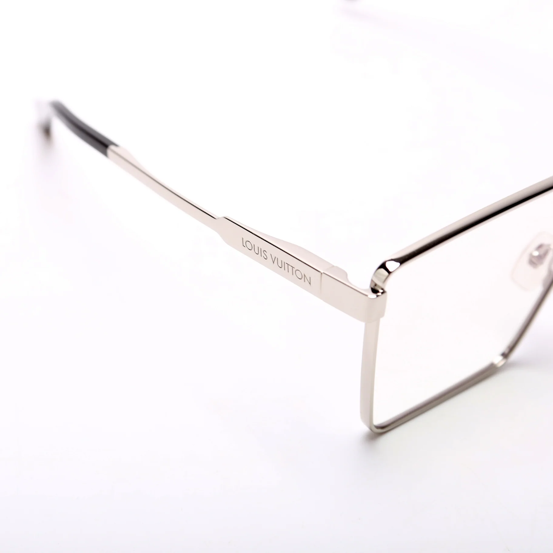 Cyclone Blue Light Lens Sunglasses - Image 3