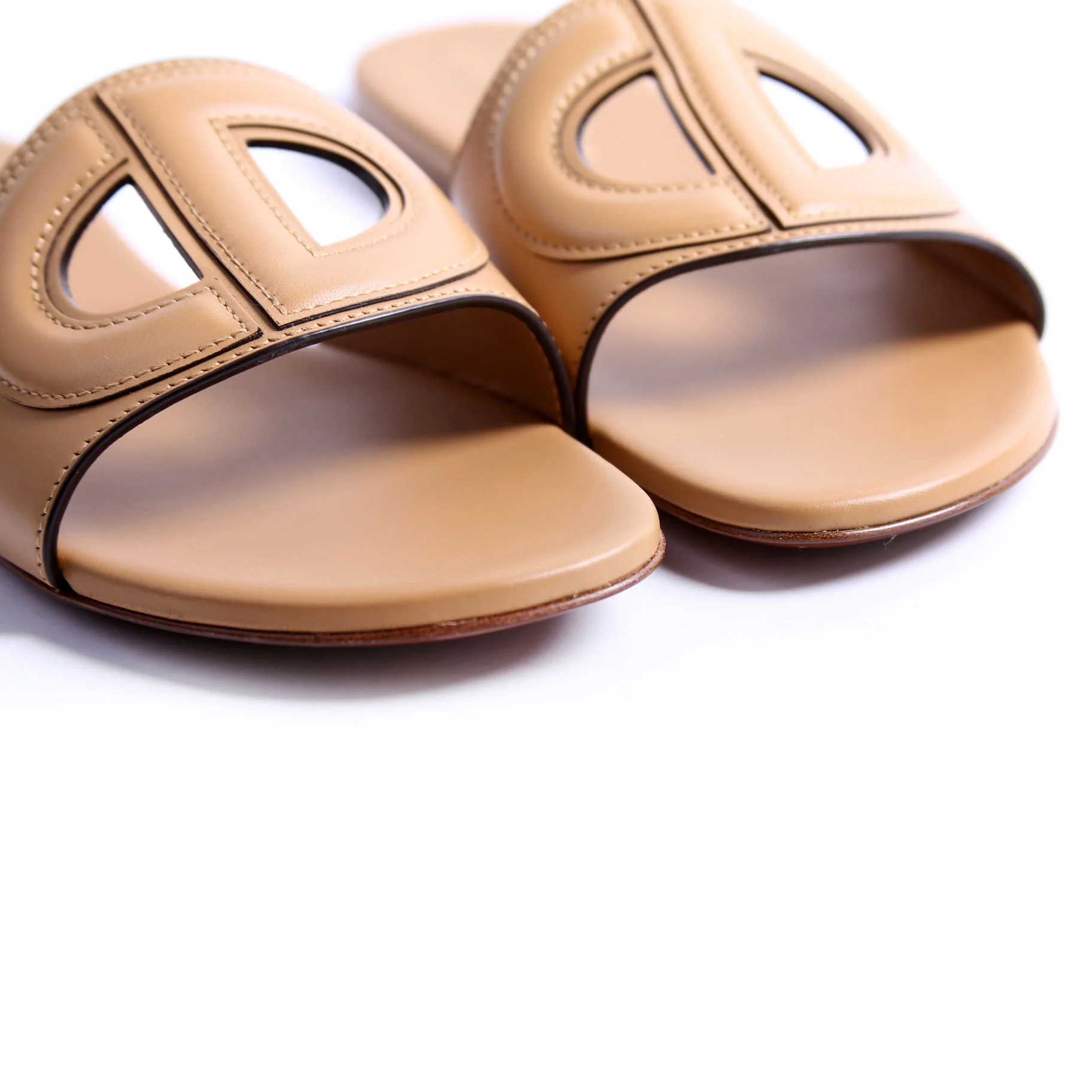 D-Club Slide Leather Sandals Size 37 - Image 9