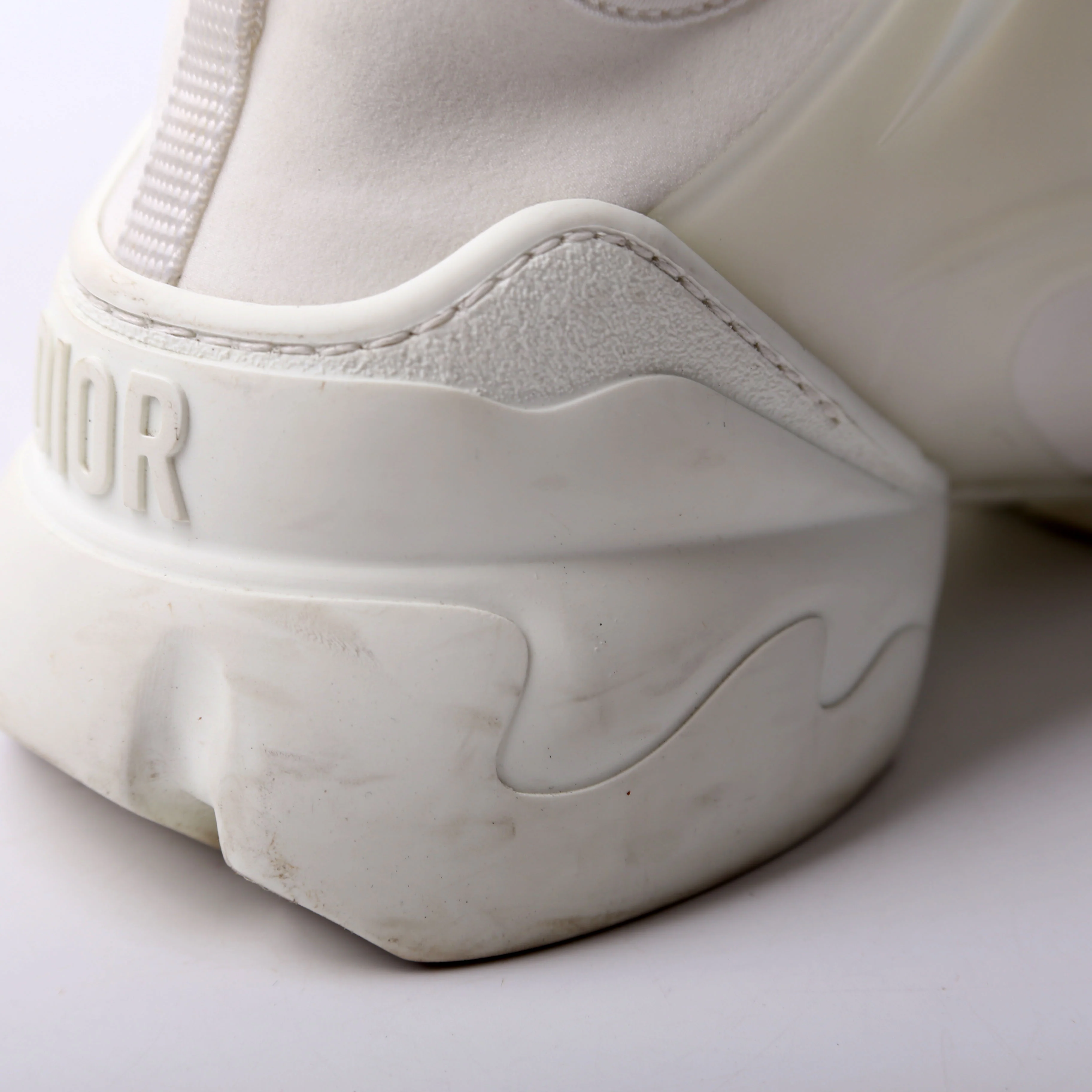 D-Connect Sneakers Size 37.5 White - Image 13