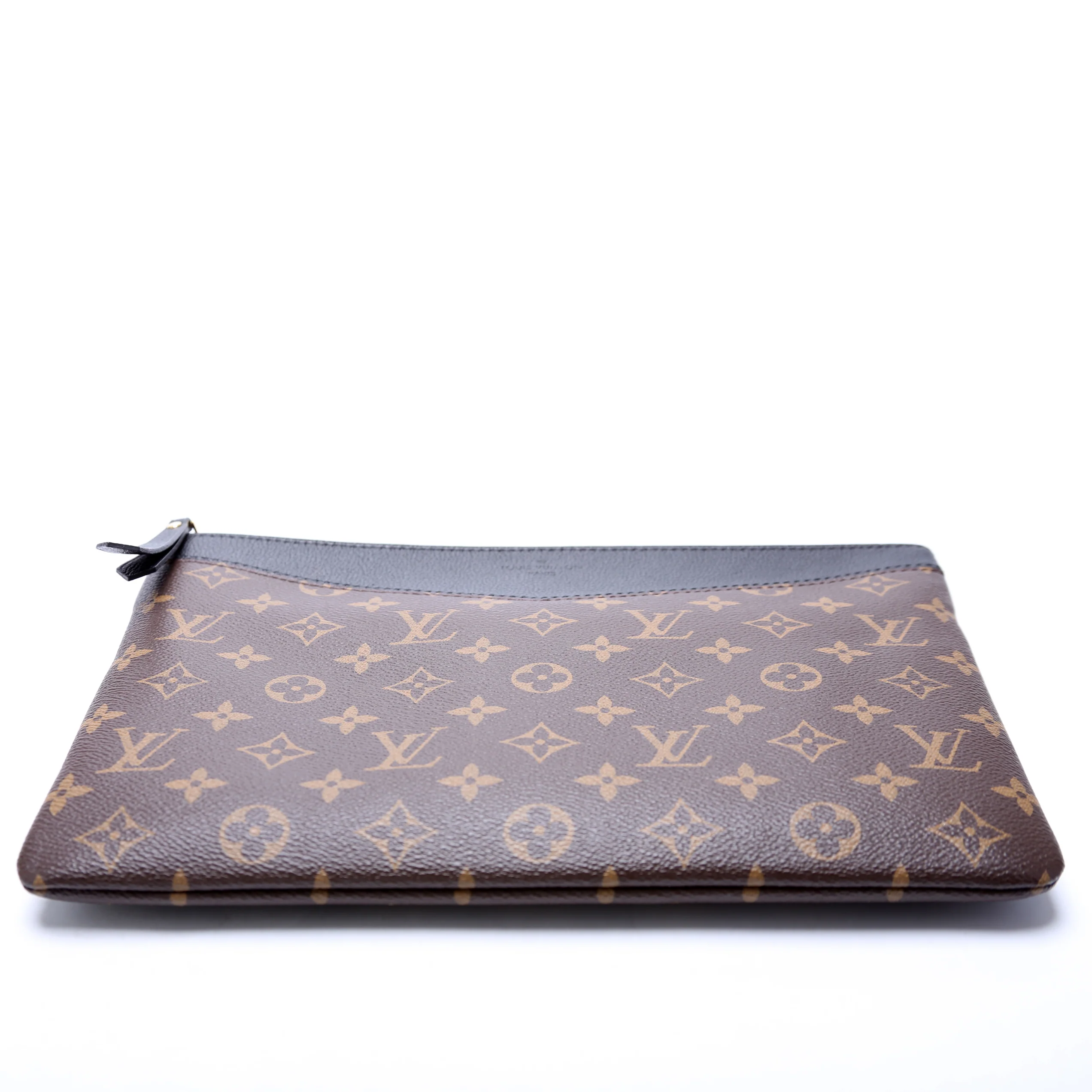 Daily Pouch Monogram - Image 4