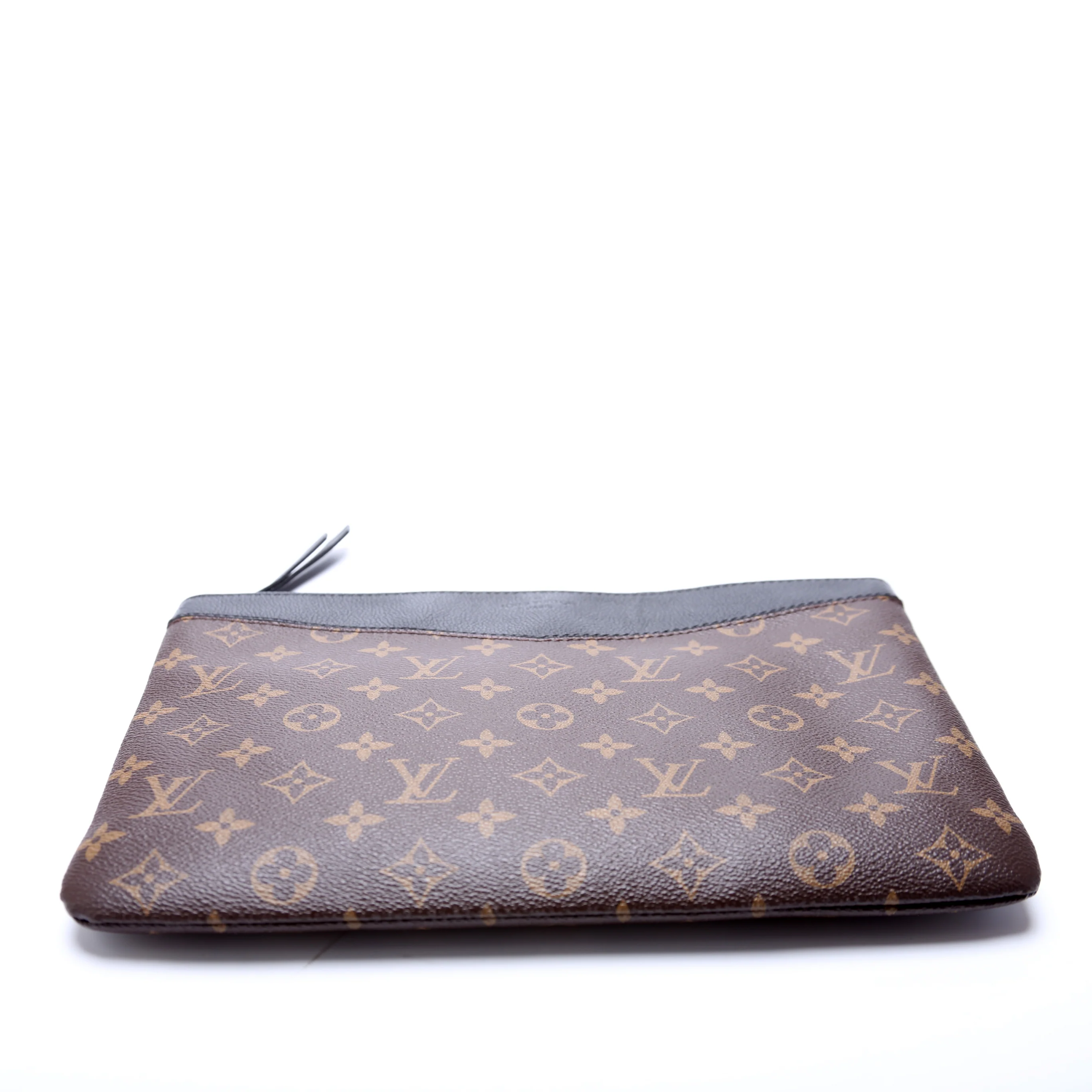 Daily Pouch Monogram Black - Image 4