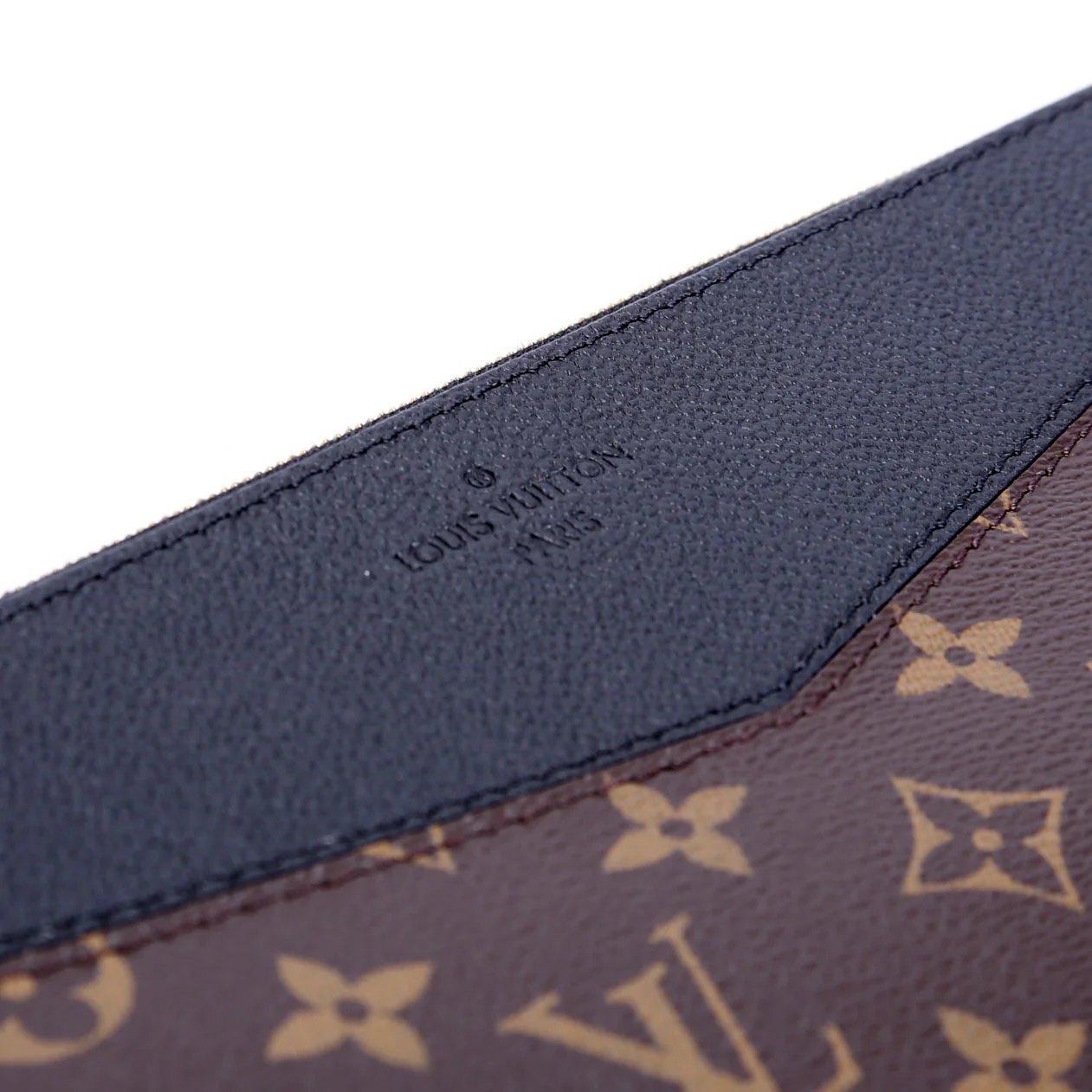 Daily Pouch Monogram Black - Image 6