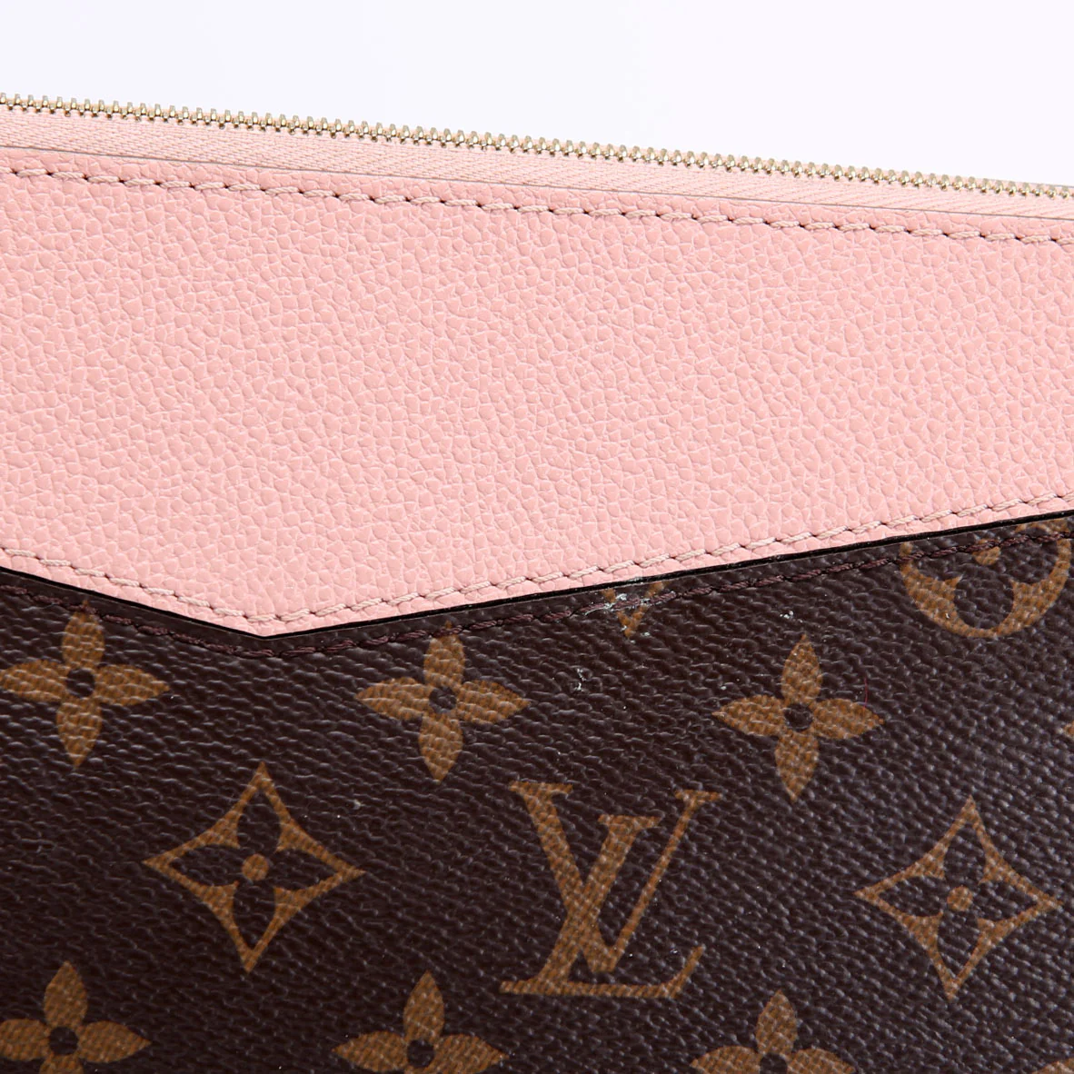 Daily Pouch Monogram Pink - Image 5