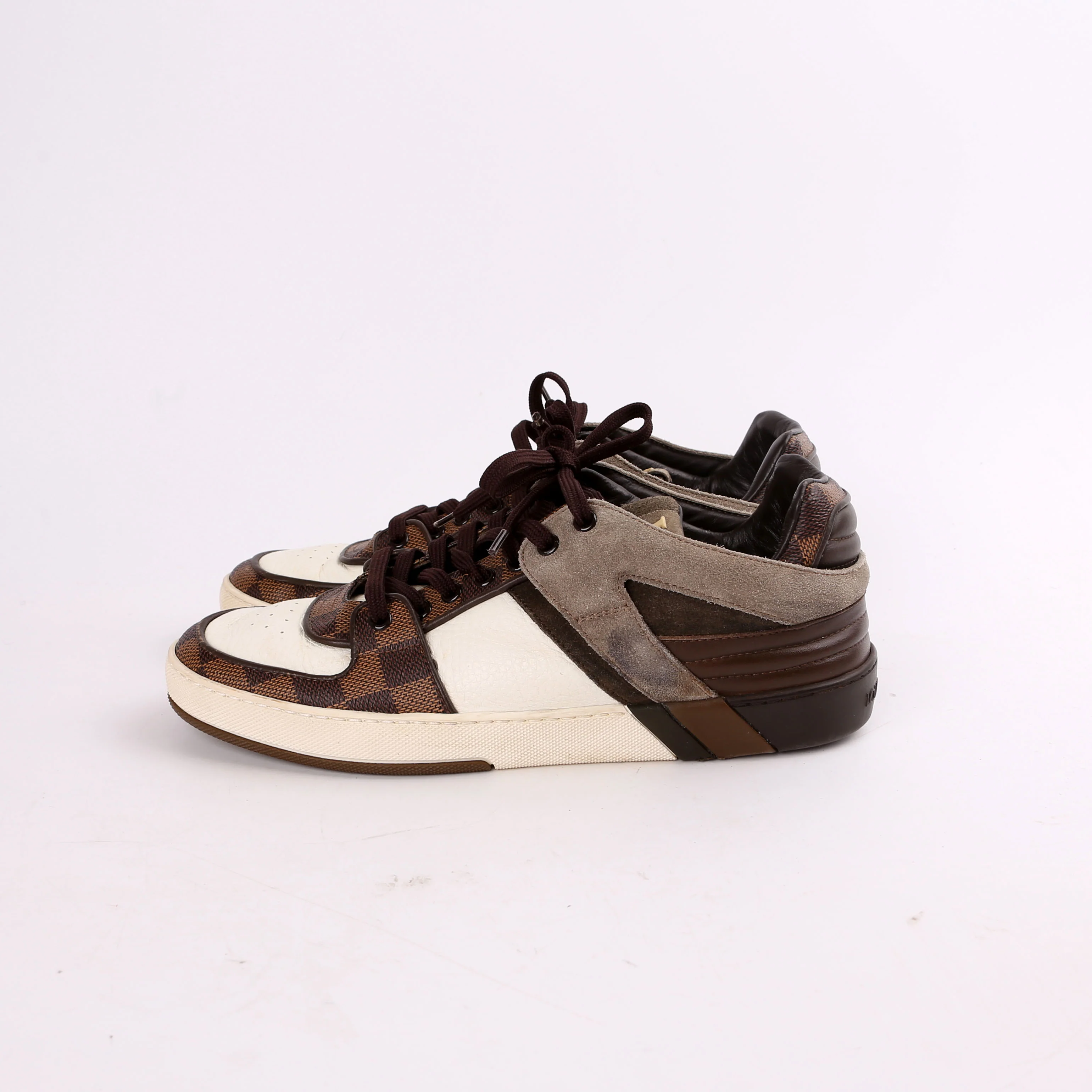 Damier Ebene Low Top Sneakers Size 37.5 - Image 3