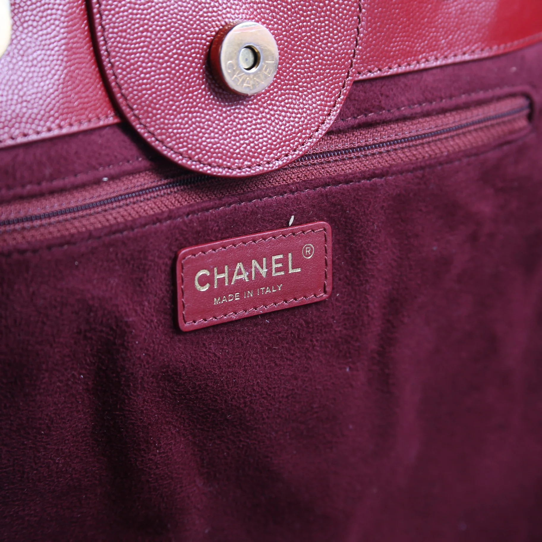 Deauville Studded Caviar Leather Med Tote 26M - Image 13