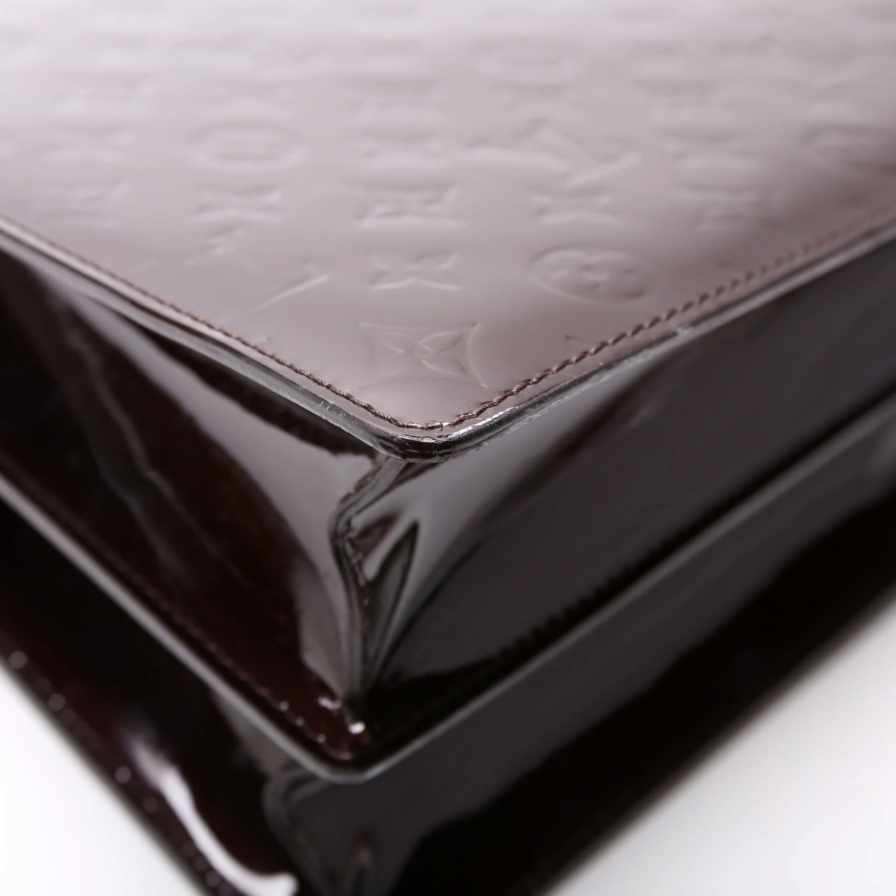 Deesse GM Bag Vernis Burgundy - Image 5