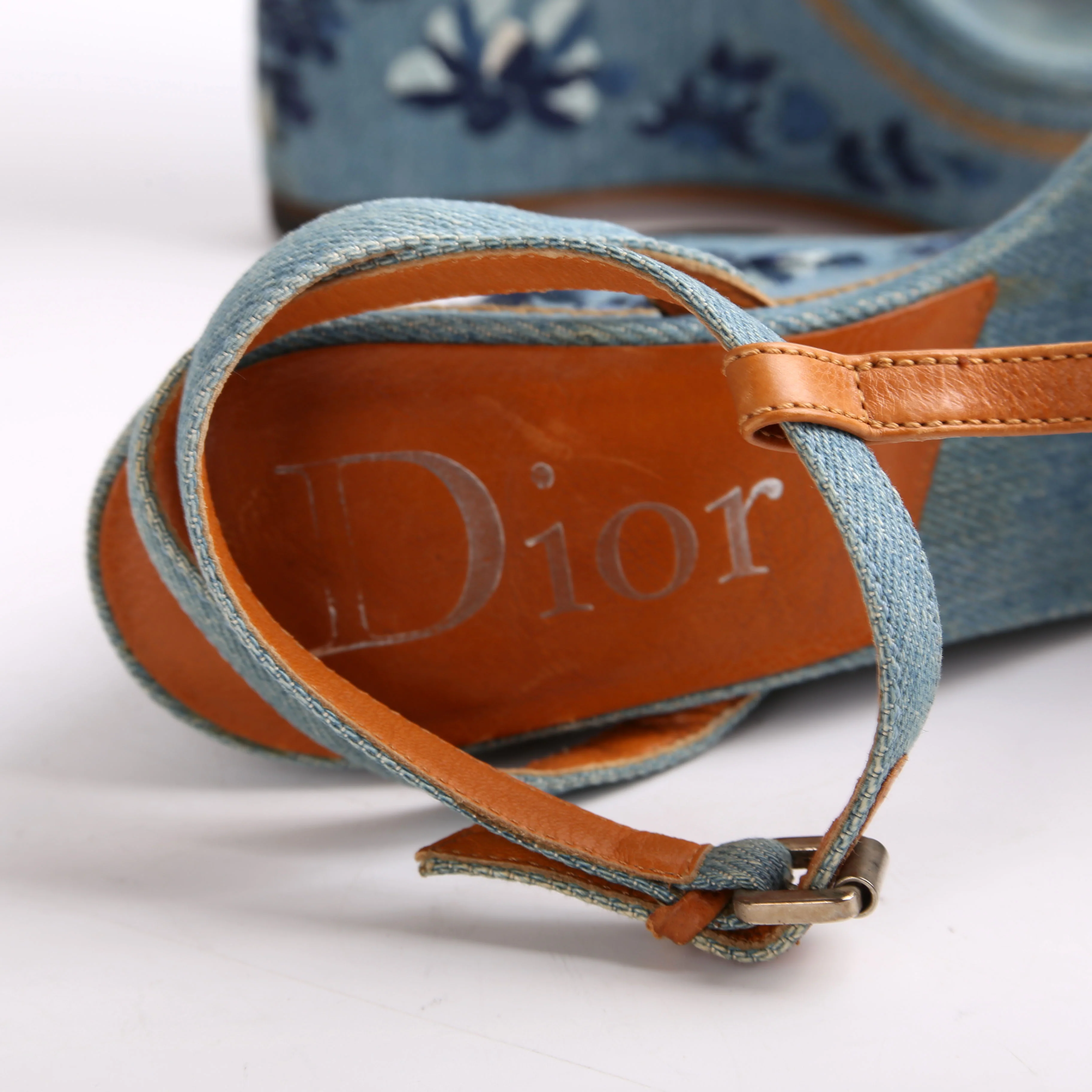 Denim Embroidered Wedges Size 37.5 - Image 6