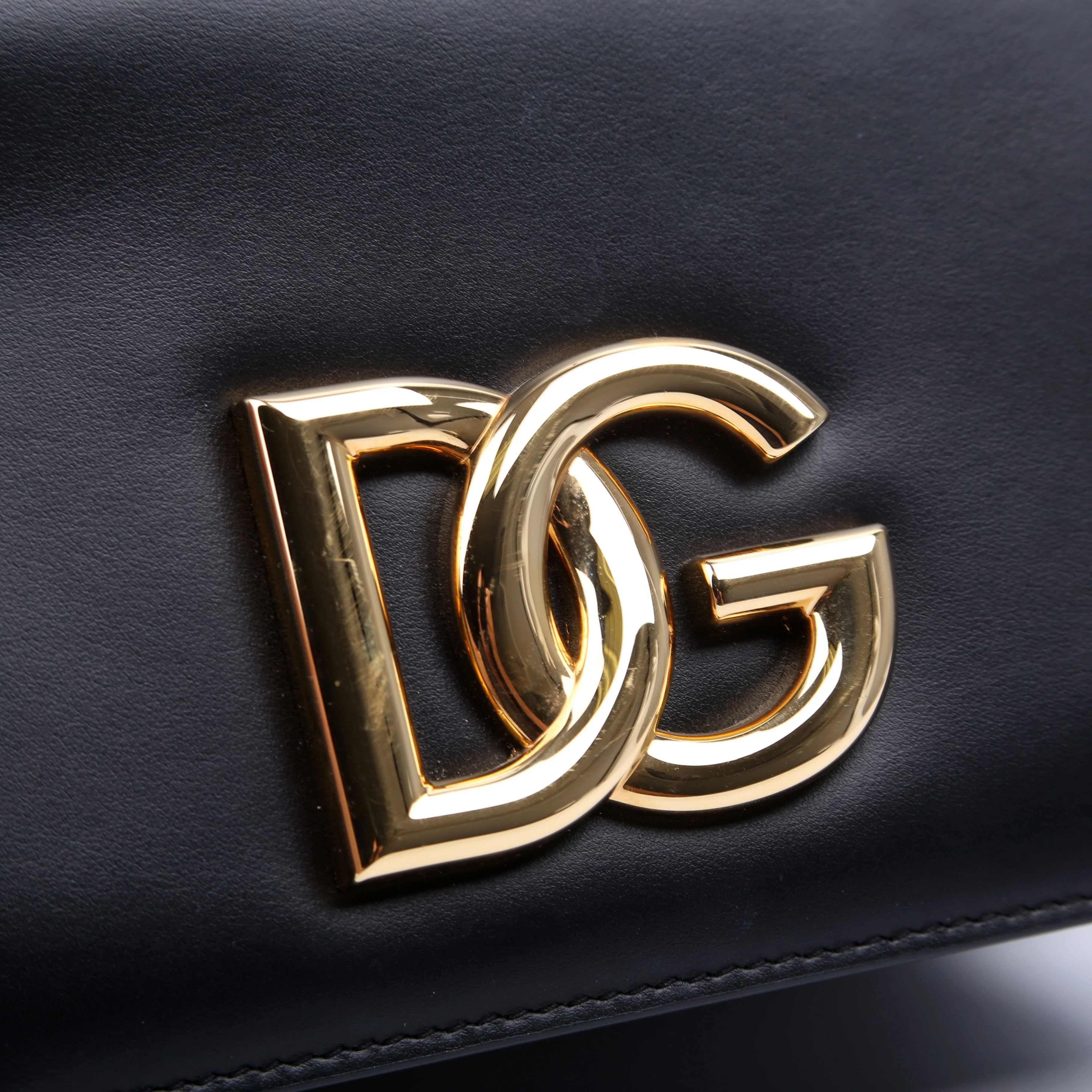 DG Logo 3.5 Crossbody - Image 7