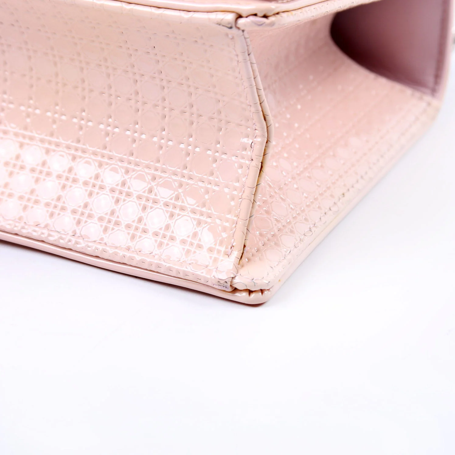 Diorama Patent Micro-Cannage Pink - Image 9