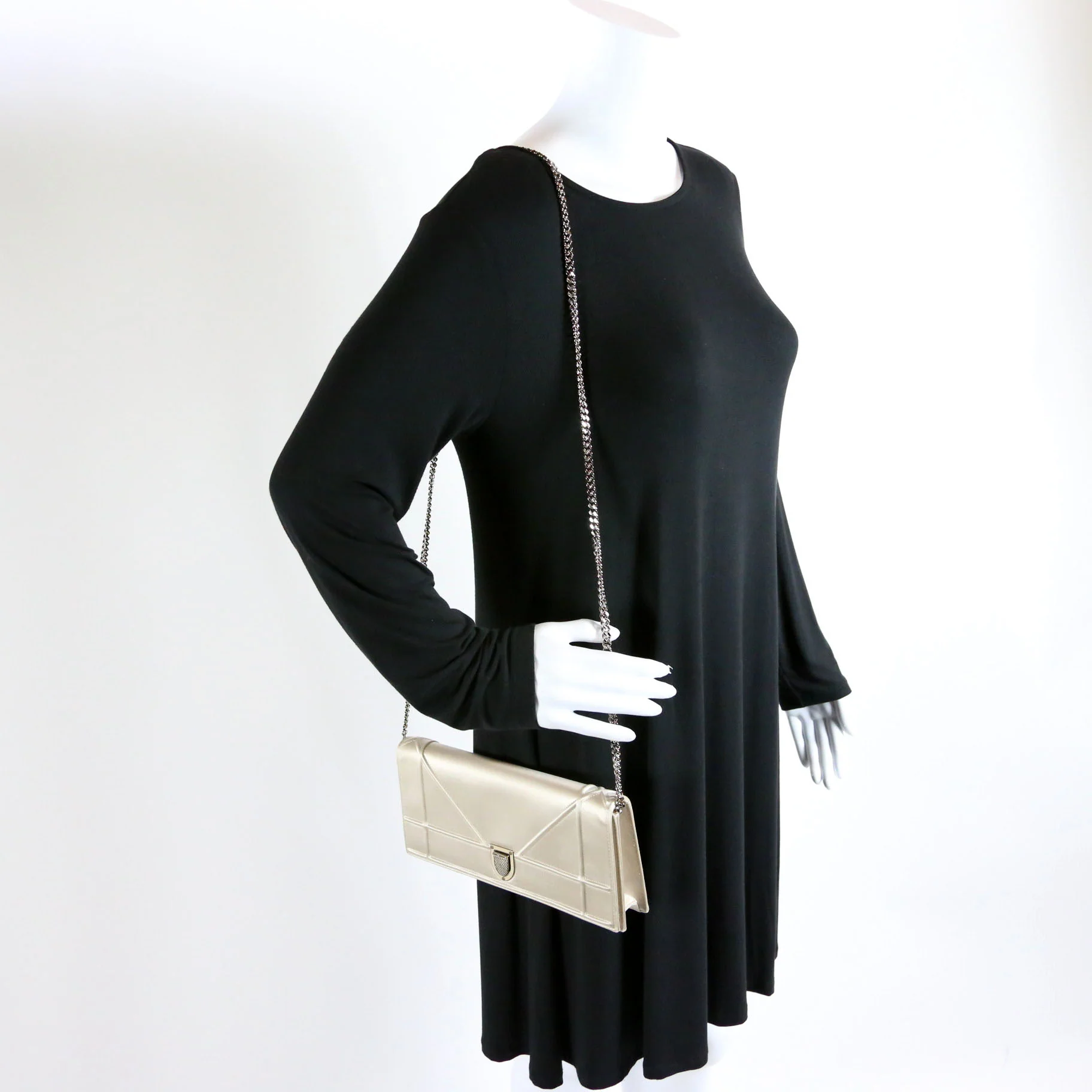 Diorama Wallet On Chain Satin Champagne - Image 8