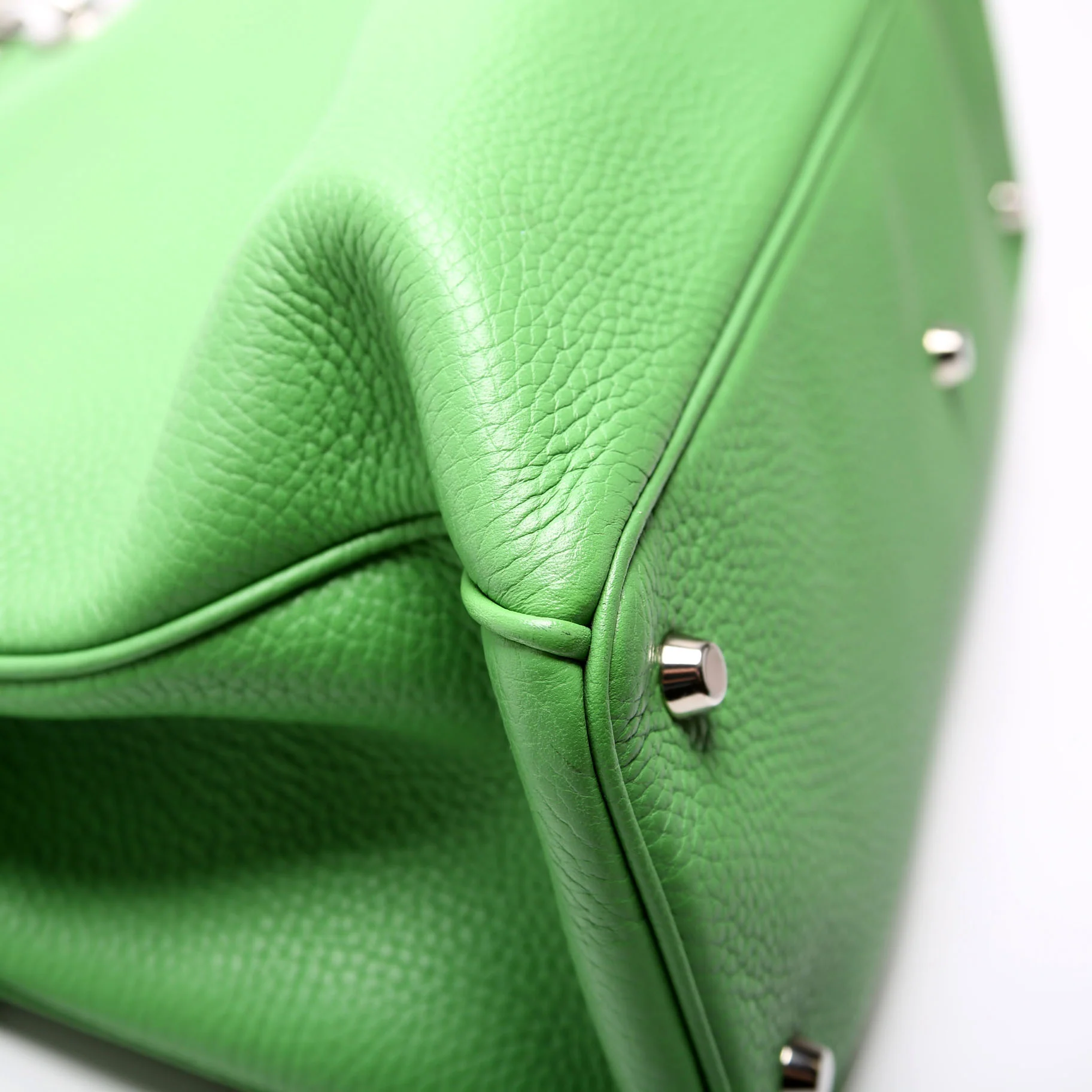 Diorissimo Medium Green - Image 5