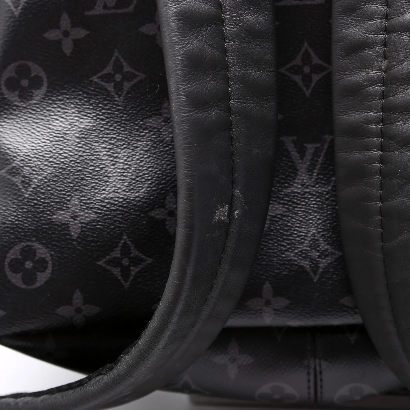 Discovery Backpack Monogram Eclipse - Image 6