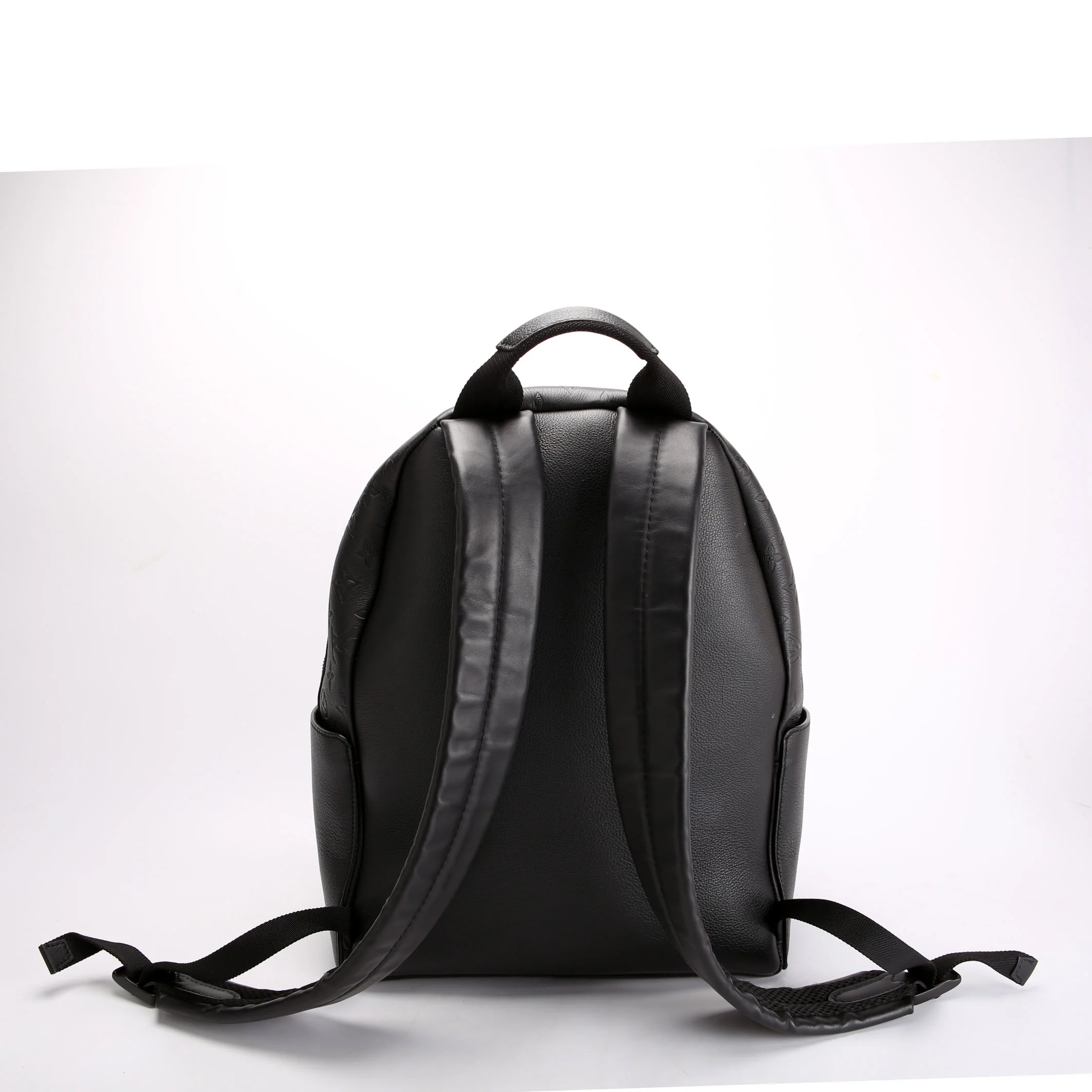 Discovery Backpack Shadow Monogram - Image 3