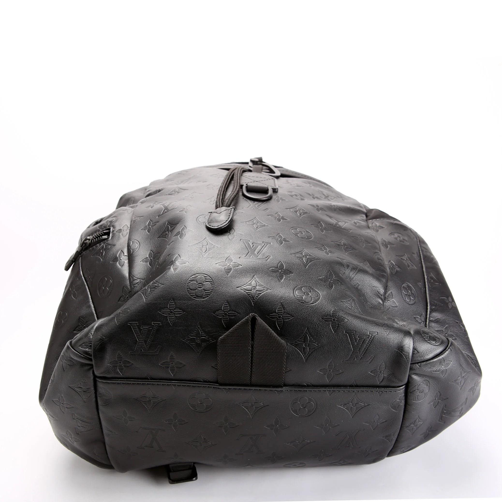 Discovery Backpack Shadow Monogram - Image 4