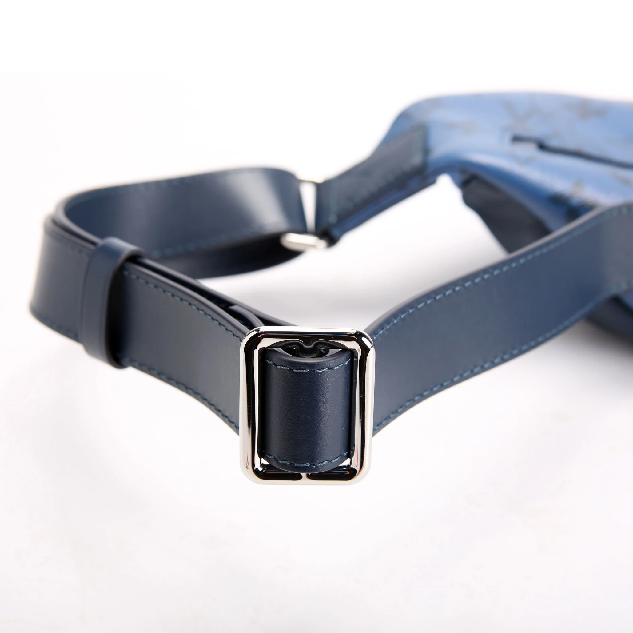 Discovery Bumbag Aquagarden Monogram Blue - Image 7