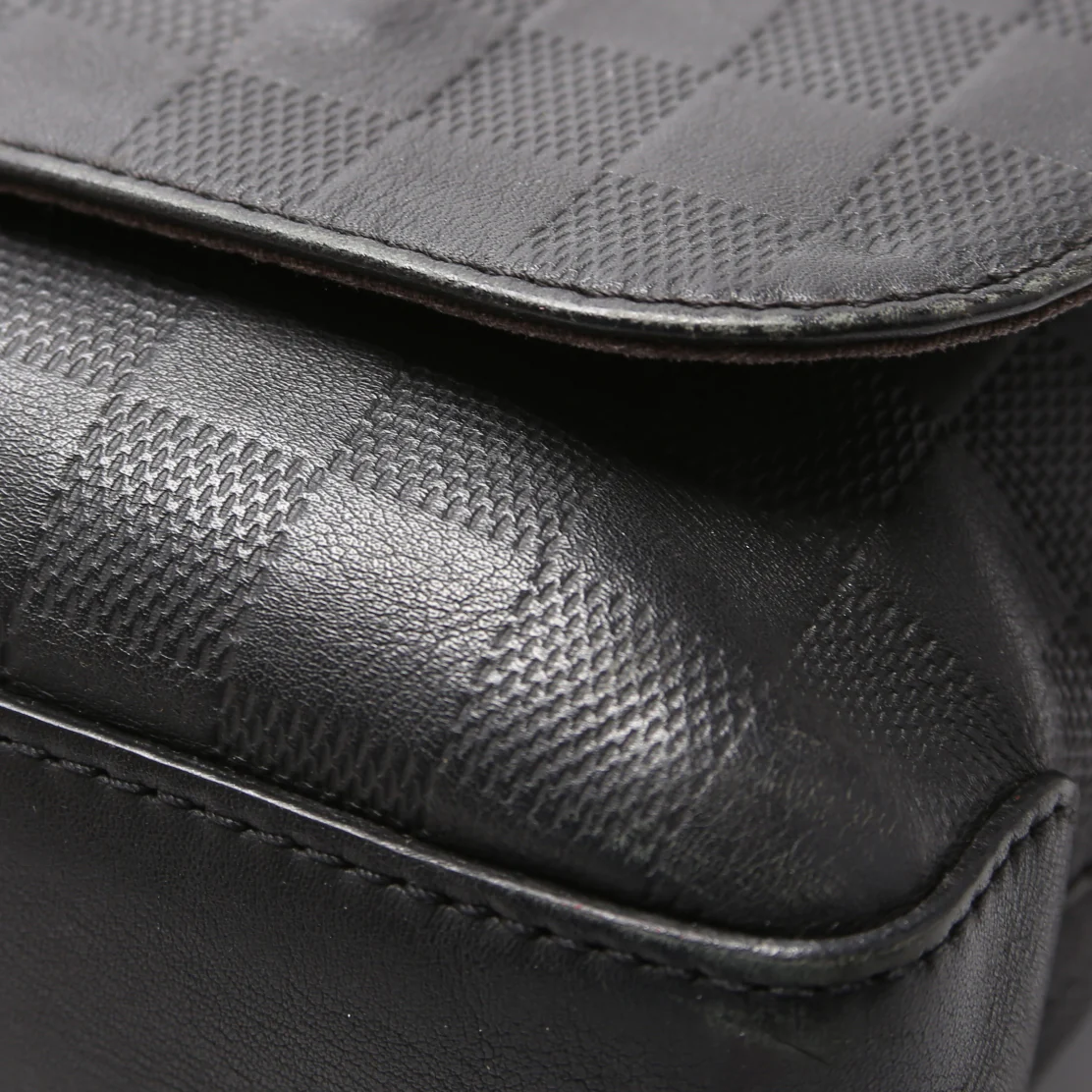 District PM Infini Black - Image 6