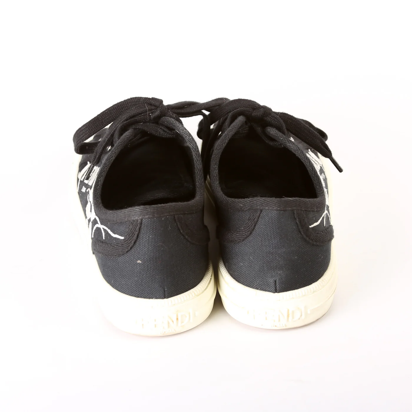 Domino Low Top Sneakers Size 37 - Image 4