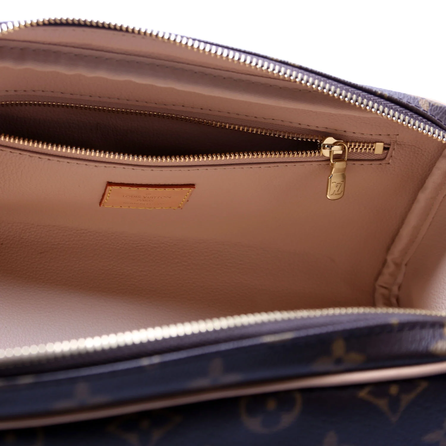 Dopp Kit Toilet Pouch Monogram - Image 6