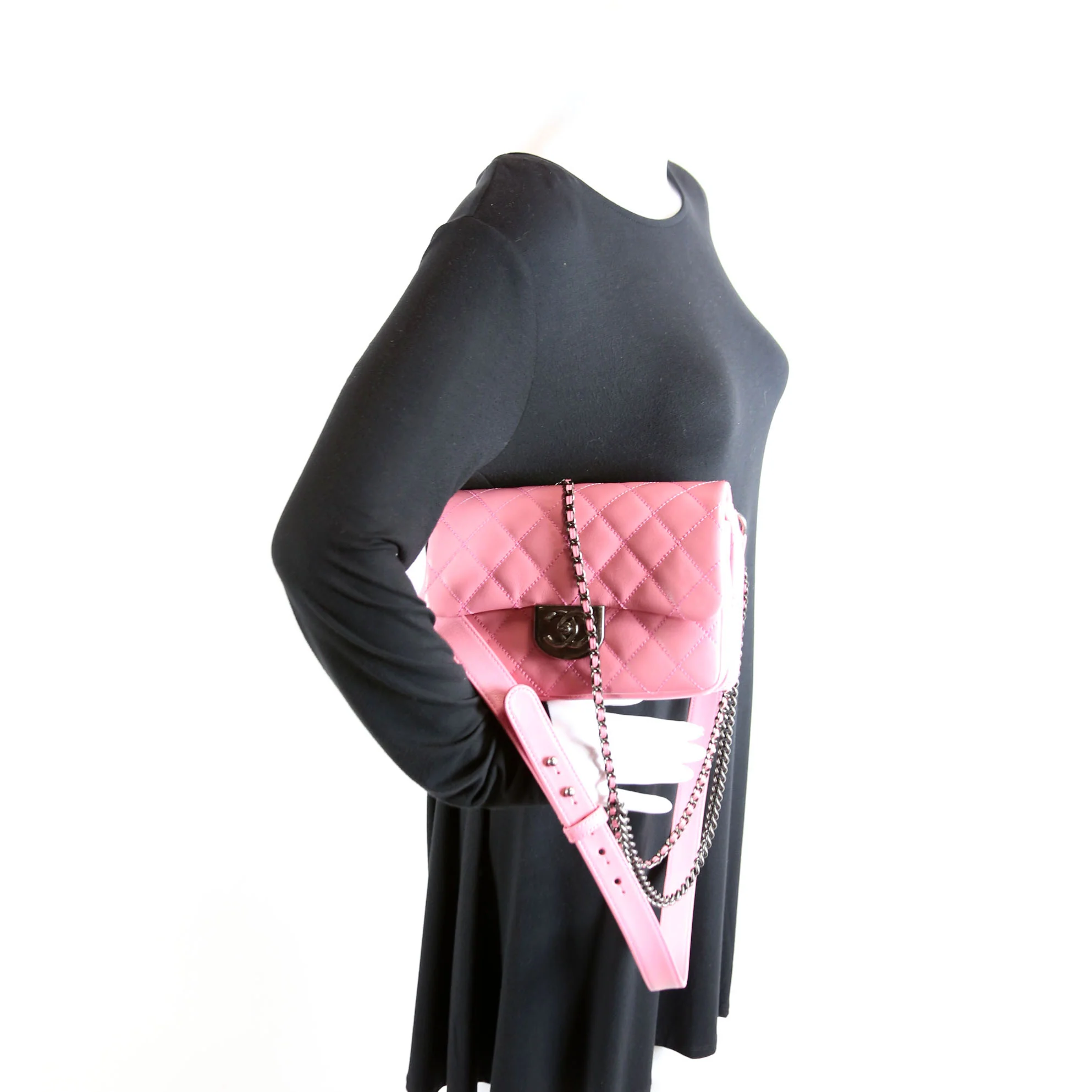 Double Carry Chain Waist Bag 21M Goatskin Pink - Image 9