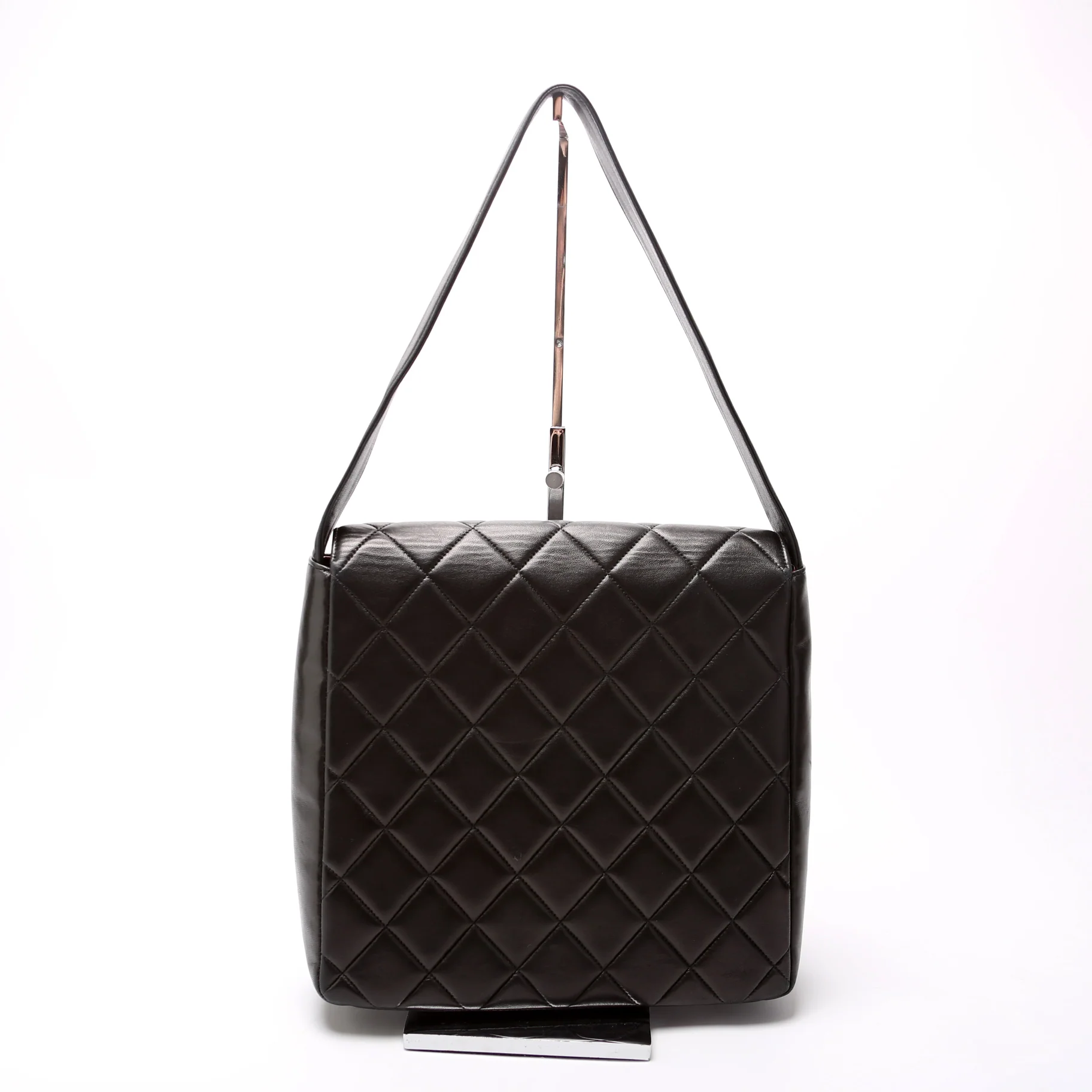 Double Turnlock Vintage Shoulder Lambskin - Image 3