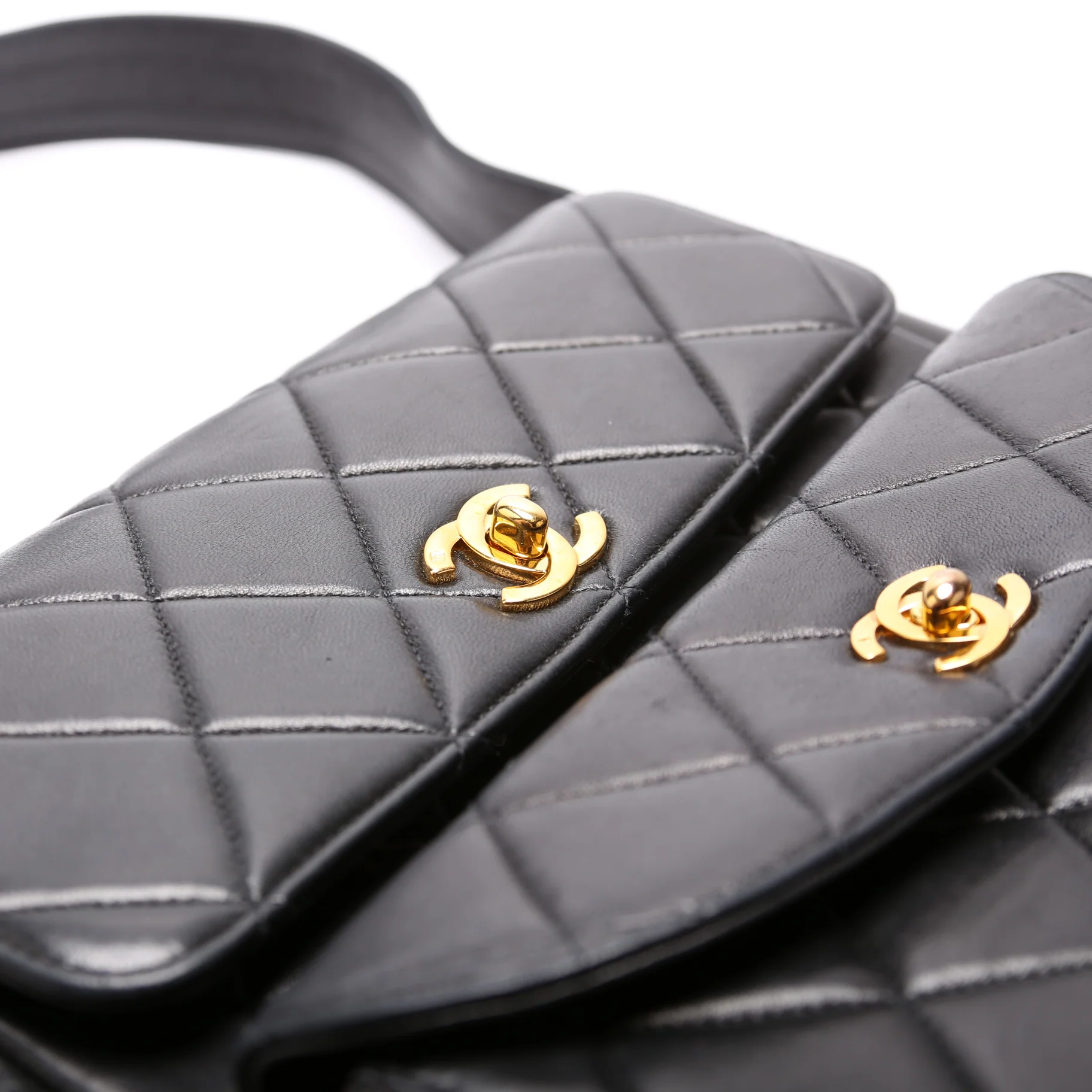 Double Turnlock Vintage Shoulder Lambskin - Image 6