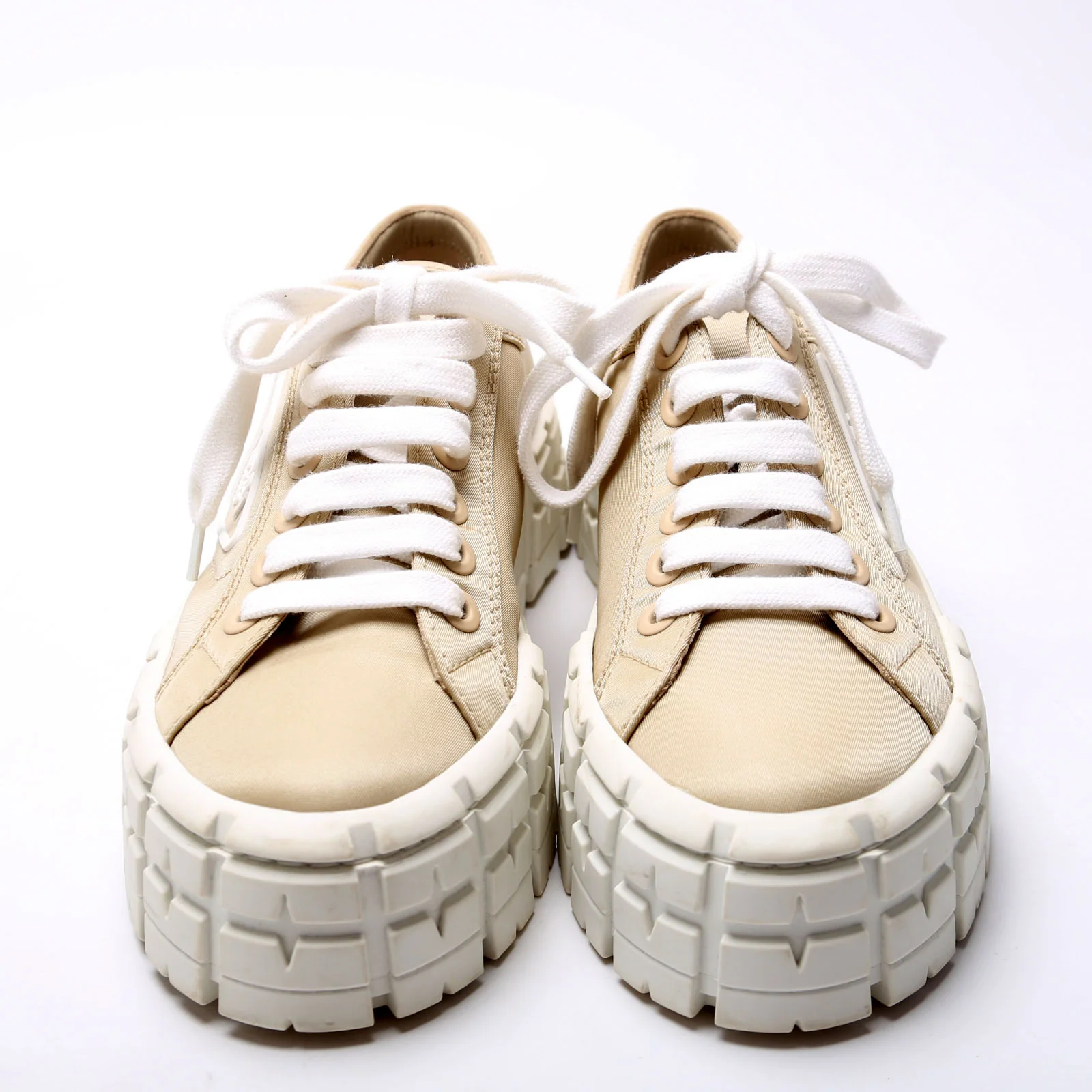 Double Wheel Sneakers Size 38 Beige - Image 2