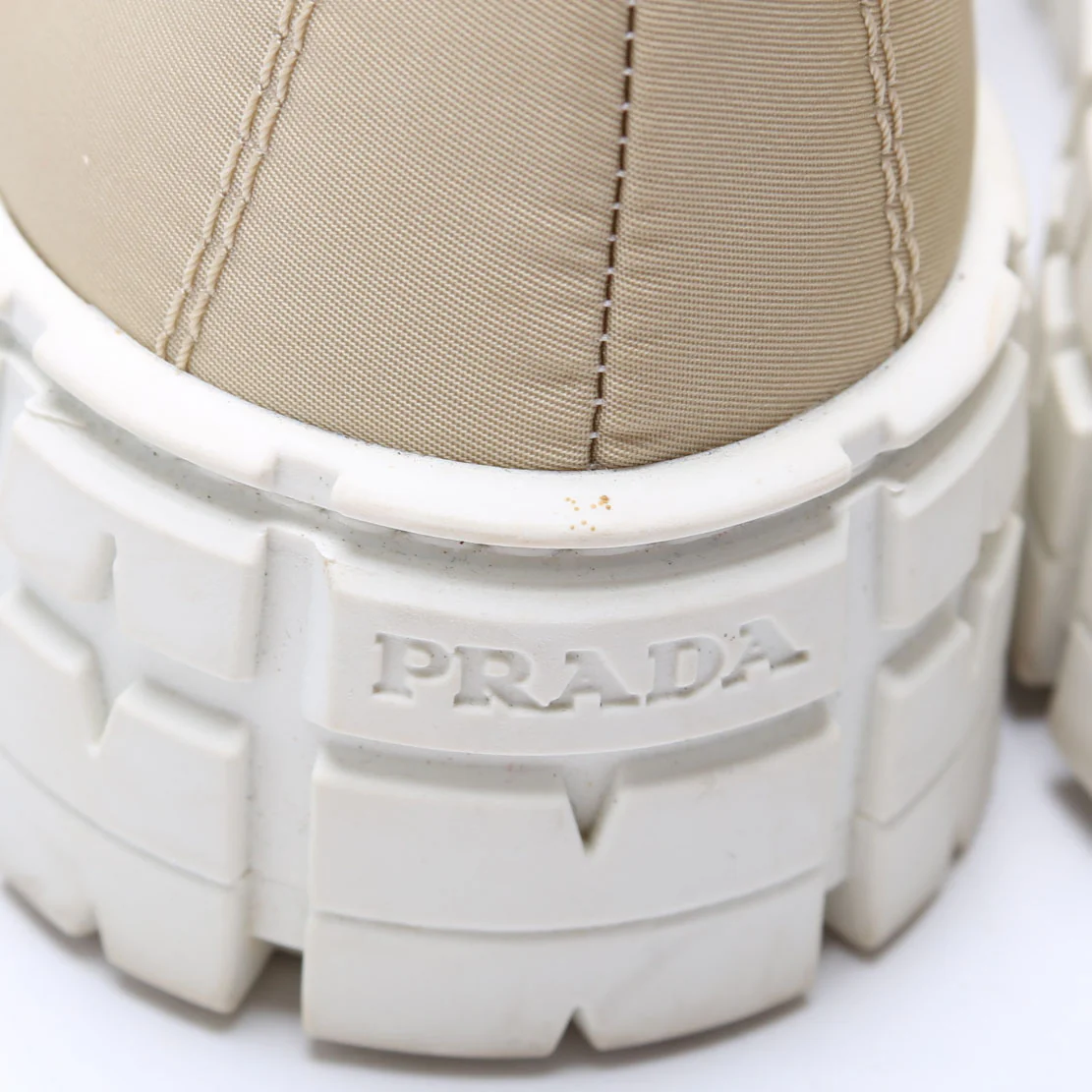 Double Wheel Sneakers Size 38 Beige - Image 5