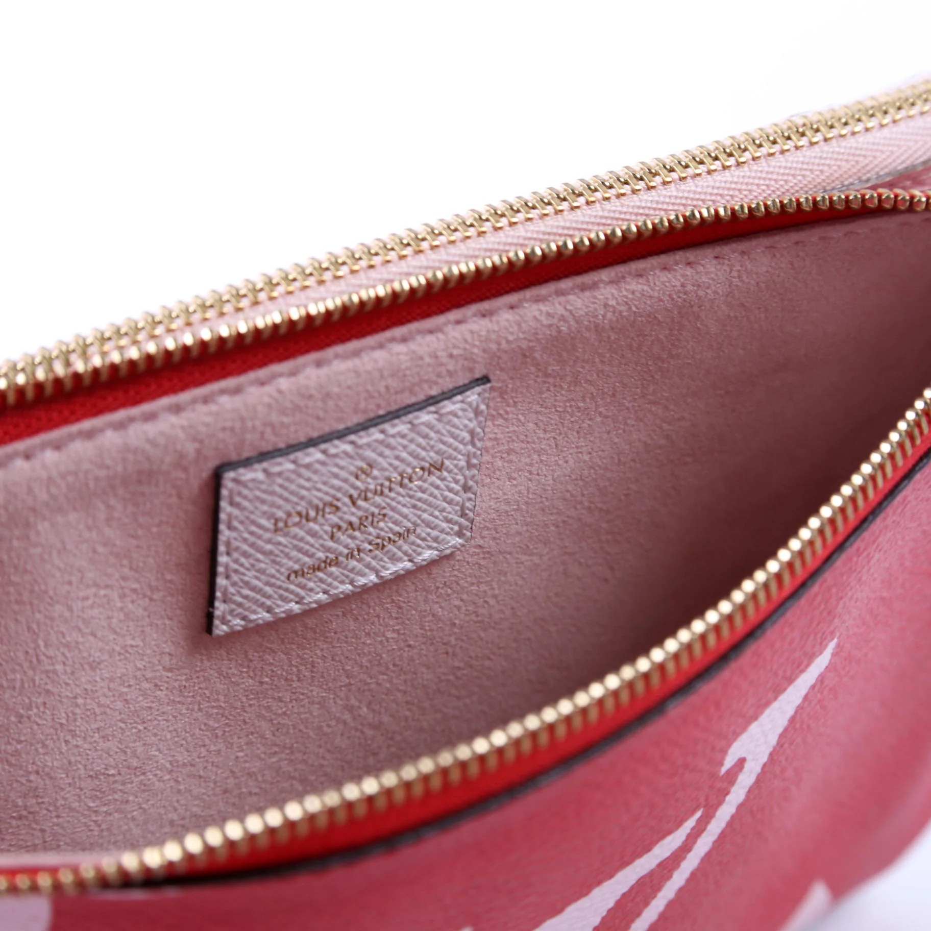 Double Zip Pochette Giant Reverse Monogram - Image 10