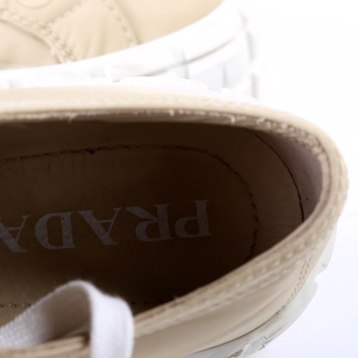 Doublewheel Sneakers Size 38 - Image 10