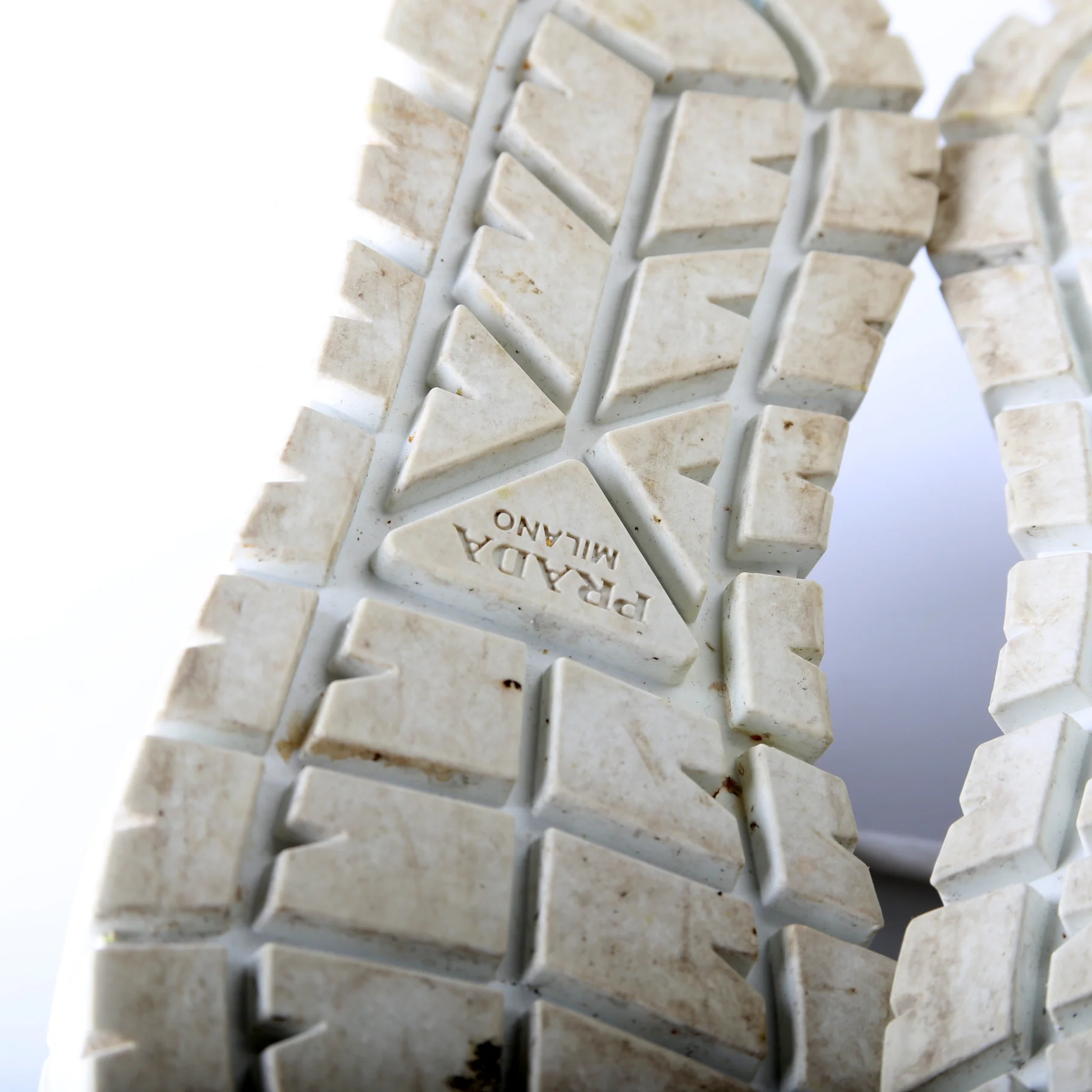 Doublewheel Sneakers Size 38 - Image 13