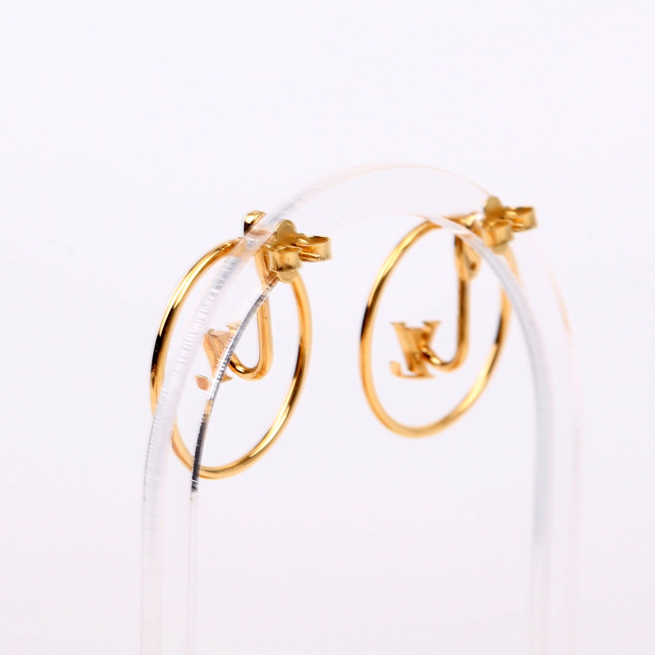 Drop LV Eclipse Hoop Earrings Gold - Image 3