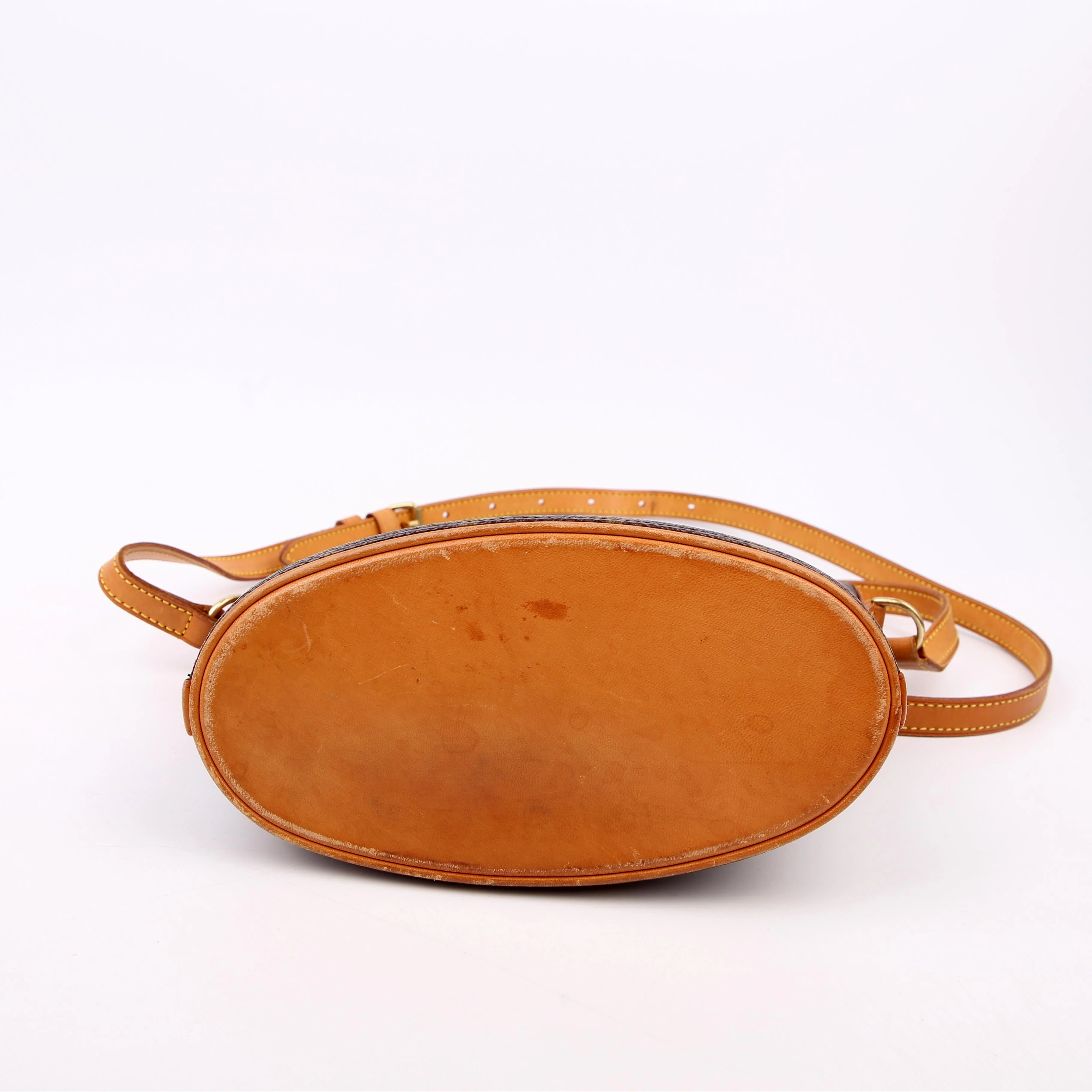 Drouot Monogram - Image 4