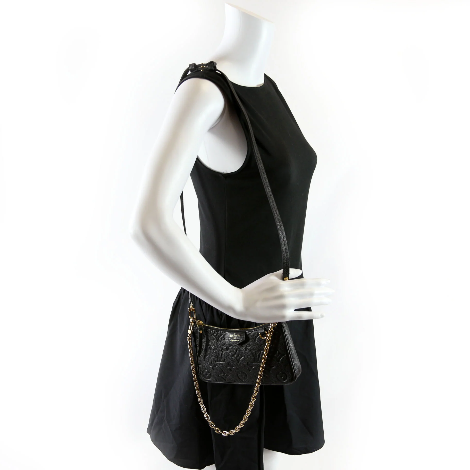Easy Pouch On Strap Empreinte Black - Image 15