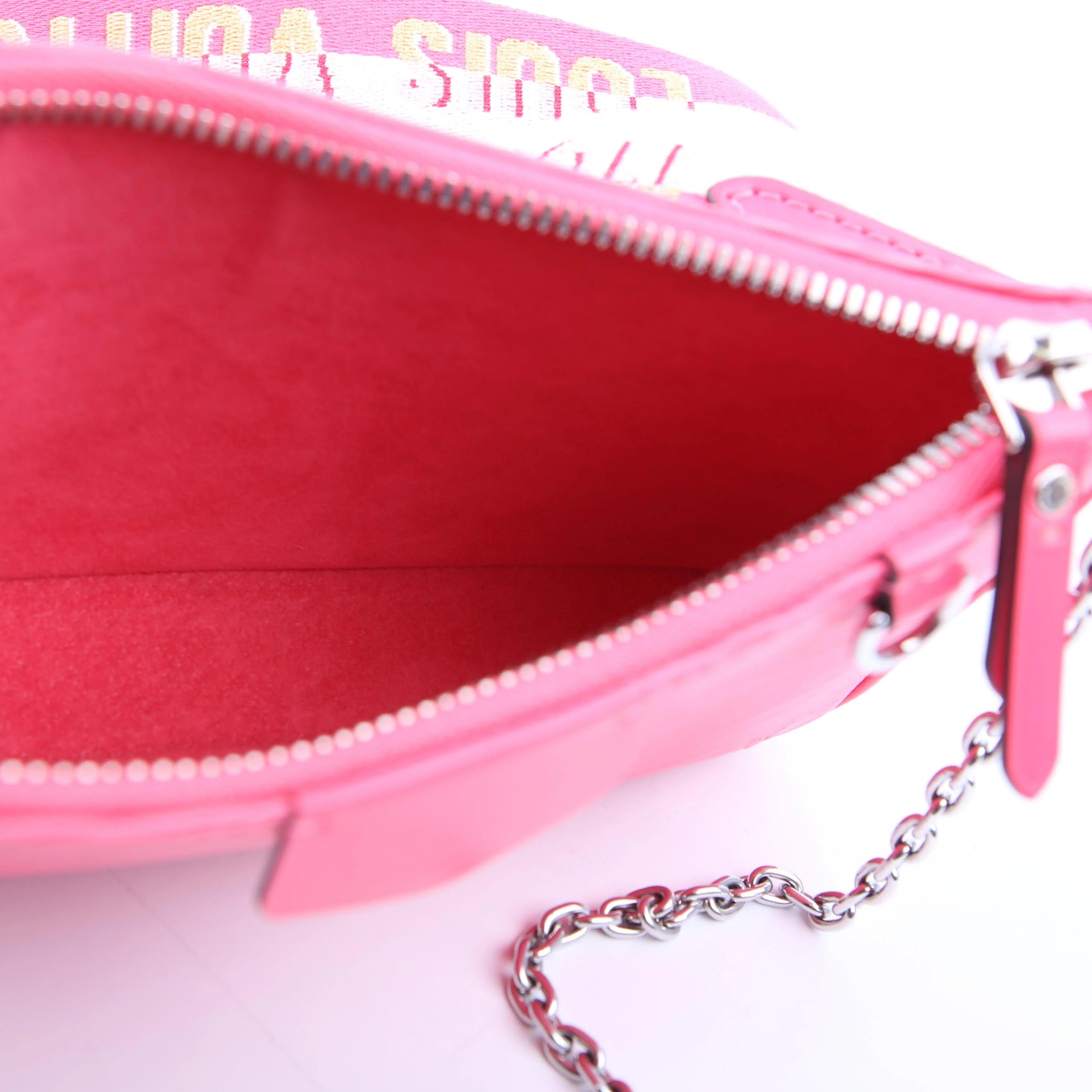Easy Pouch on Strap Epi Pink - Image 11