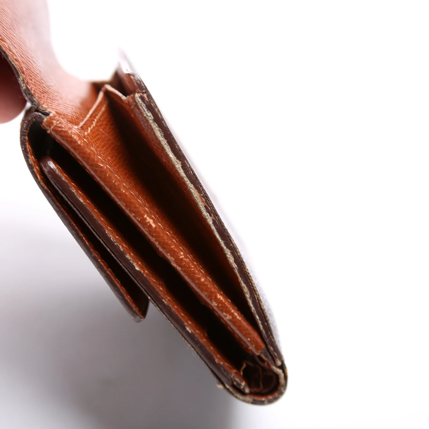 Elise Wallet Monogram - Image 8
