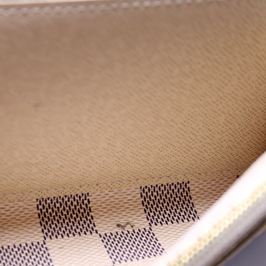 Emilie Wallet Damier Azur Newer - Image 10