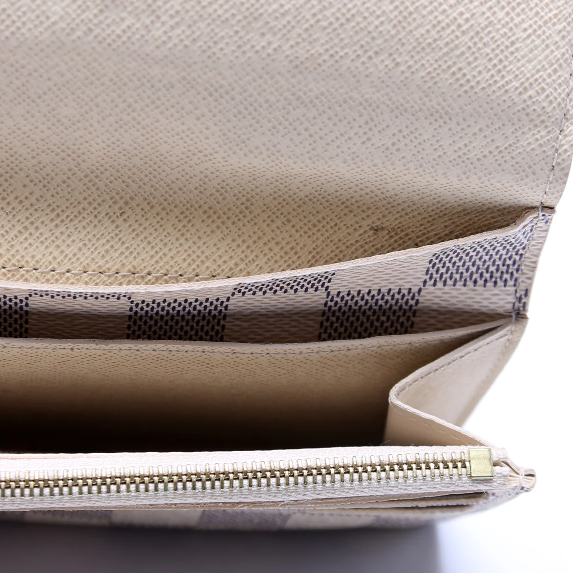Emilie Wallet Damier Azur Newer - Image 9