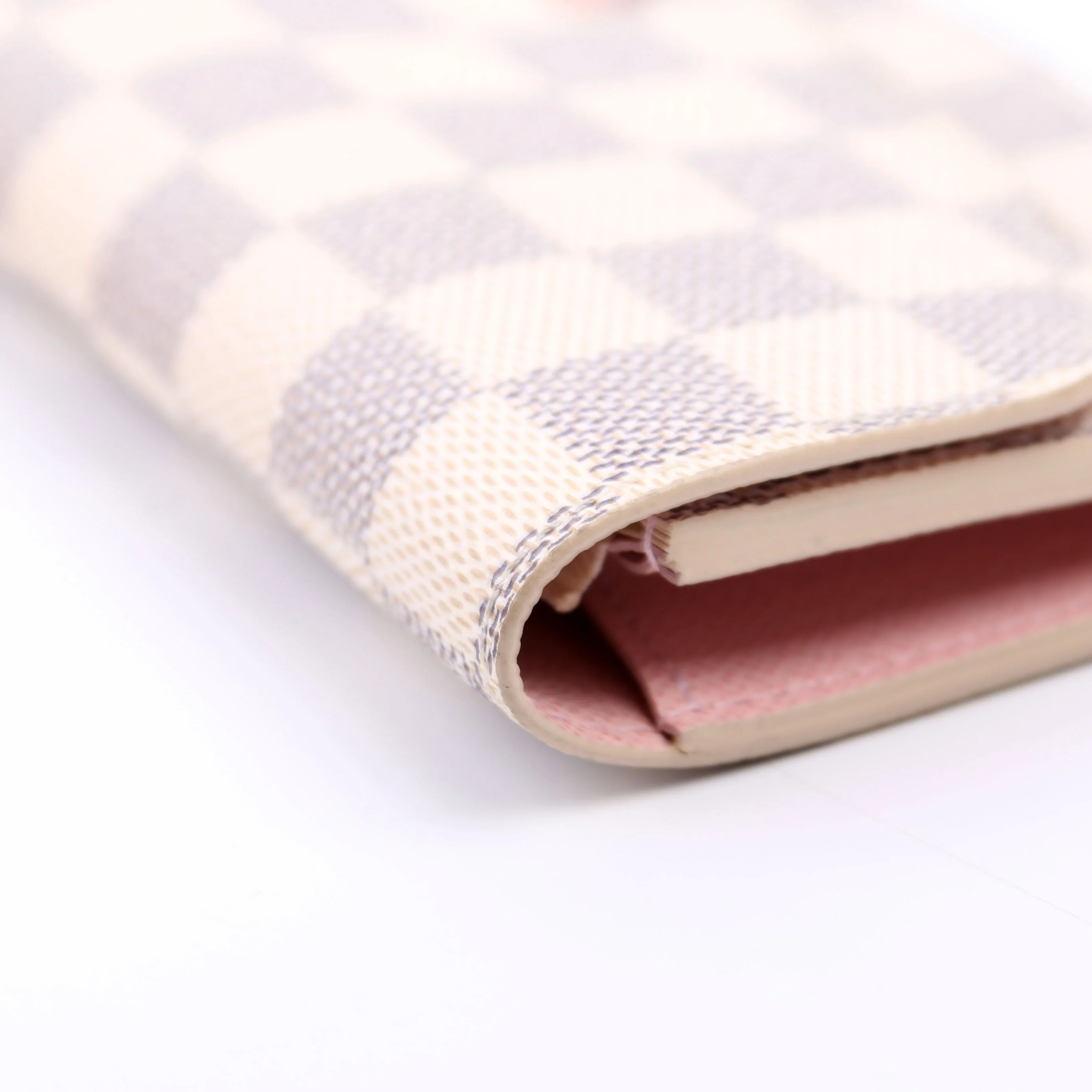 Emilie Wallet Damier Azur Newer - Image 9