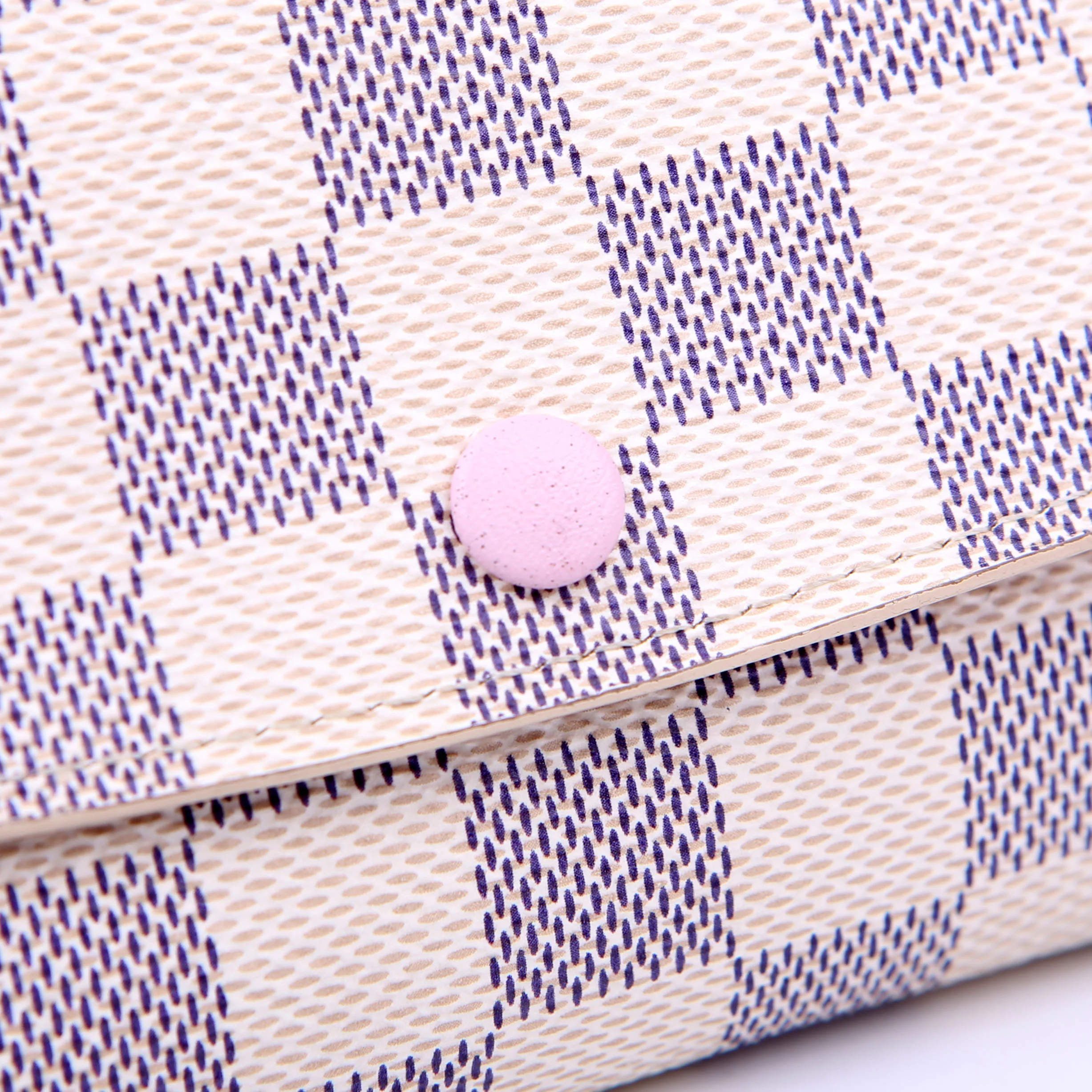 Emilie Wallet Newer Damier Azur Pink - Image 9