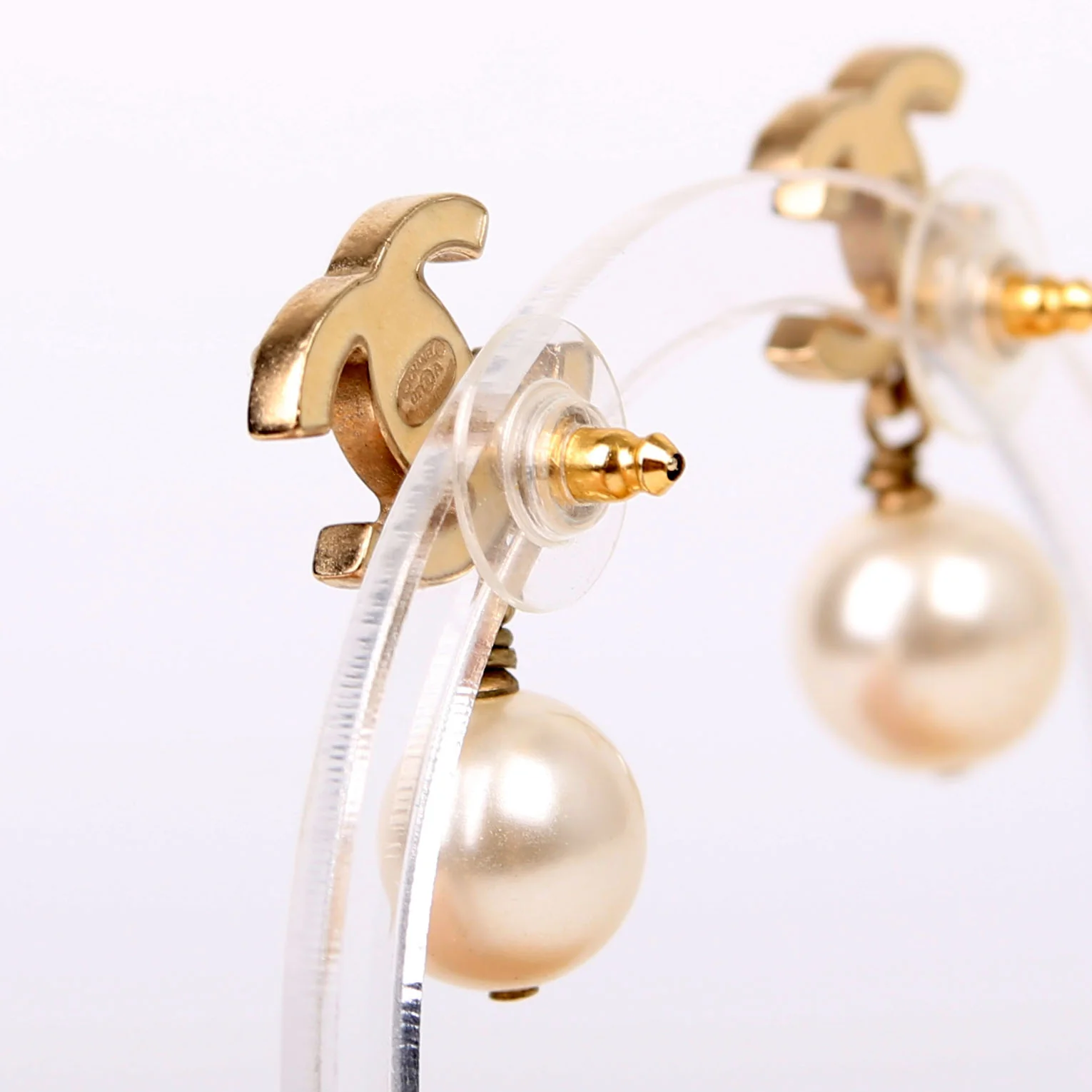 Enamel CC Pearl Drop Earrings Champagne - Image 4