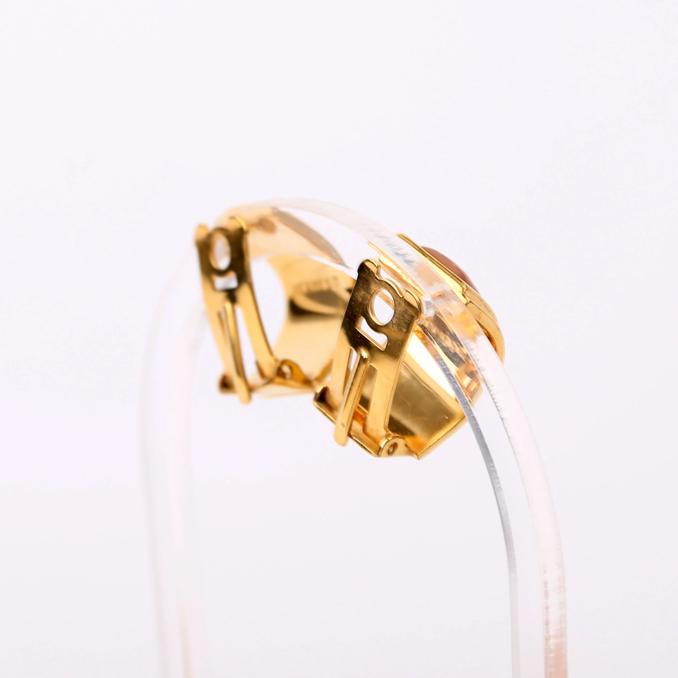 Enamel Clip-On Vintage Earrings Gold - Image 4