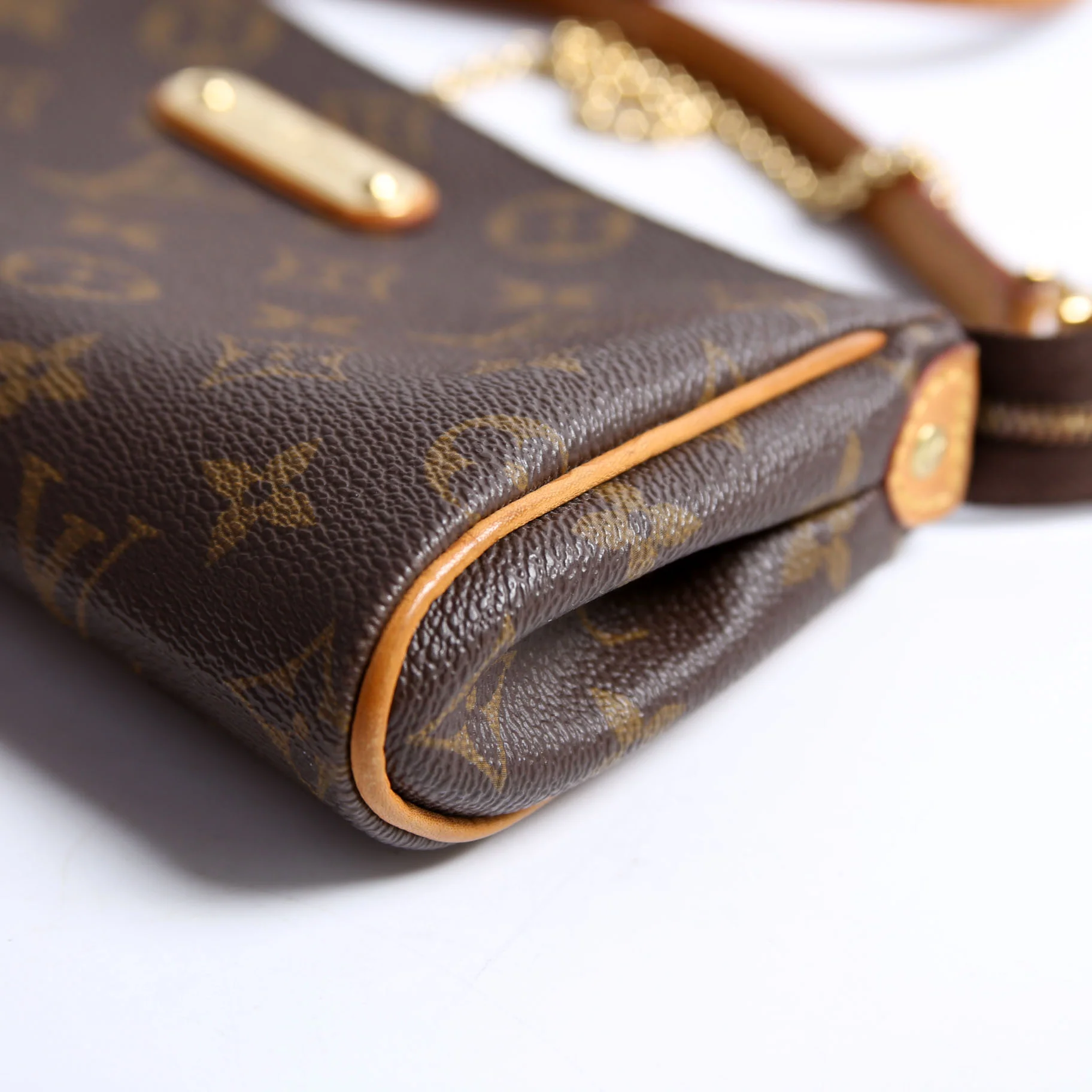 Eva Clutch Monogram - Image 5