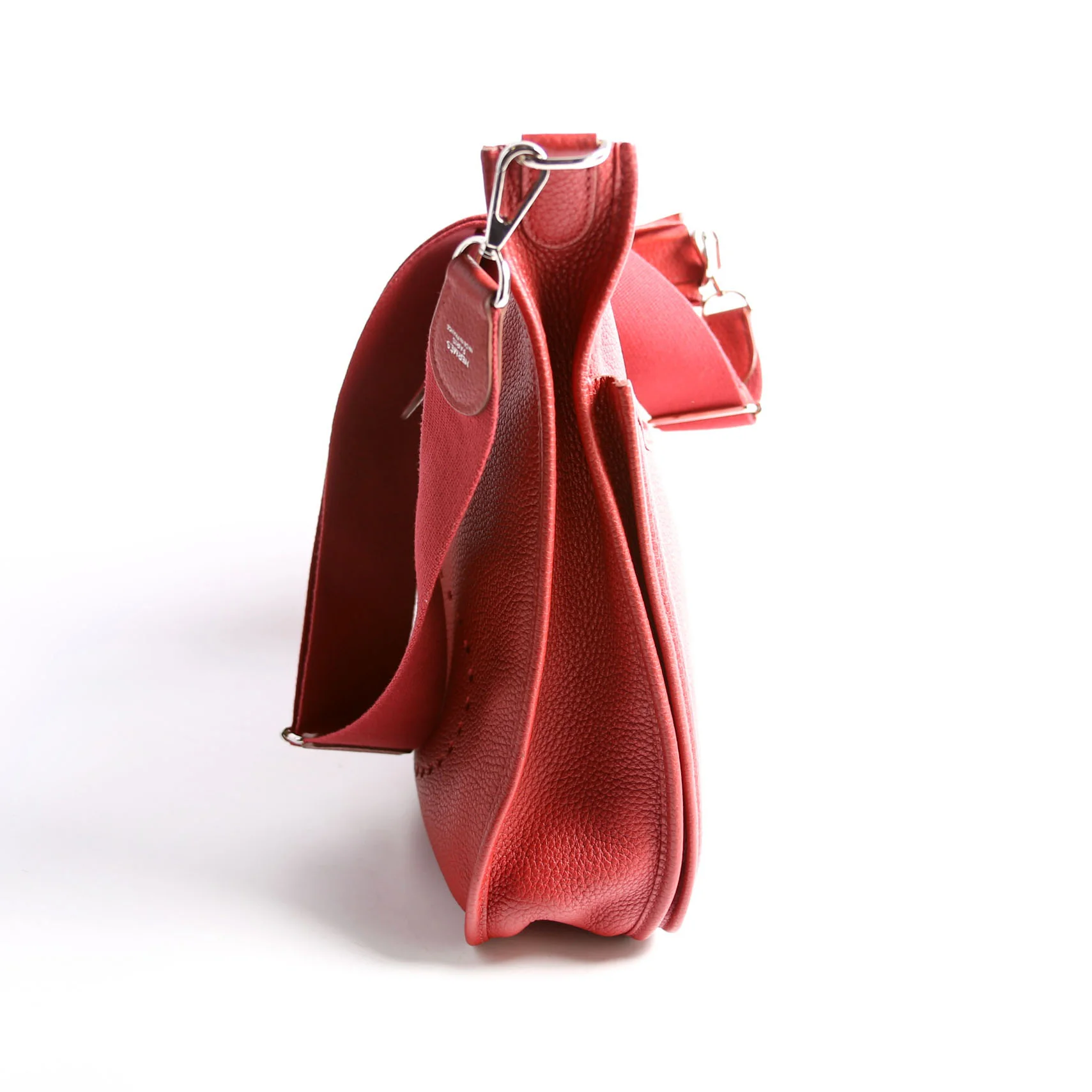 Evelyne III GM Red - Image 4