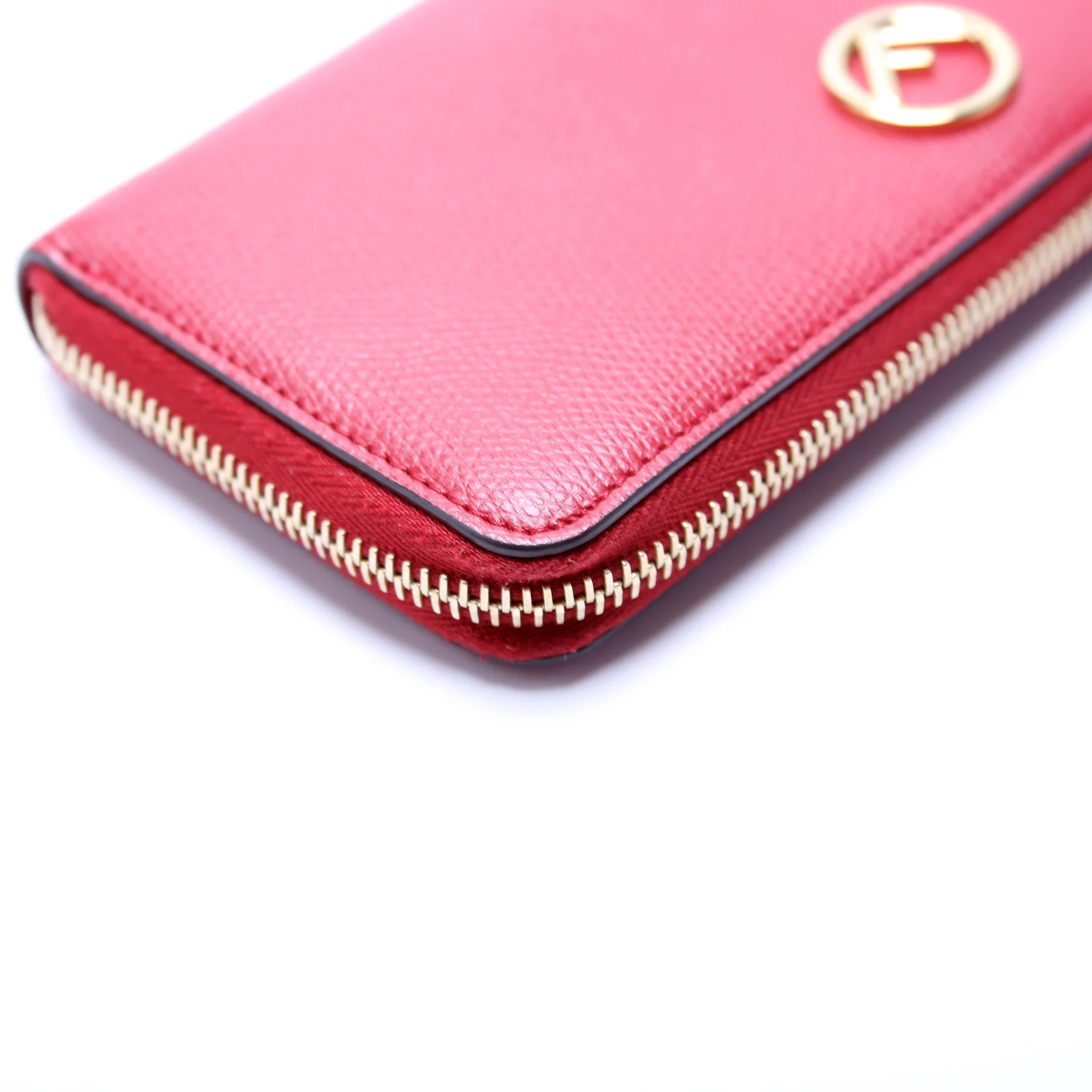 F is Fendi Slim Zip Around Wallet 8M0406 - Image 6